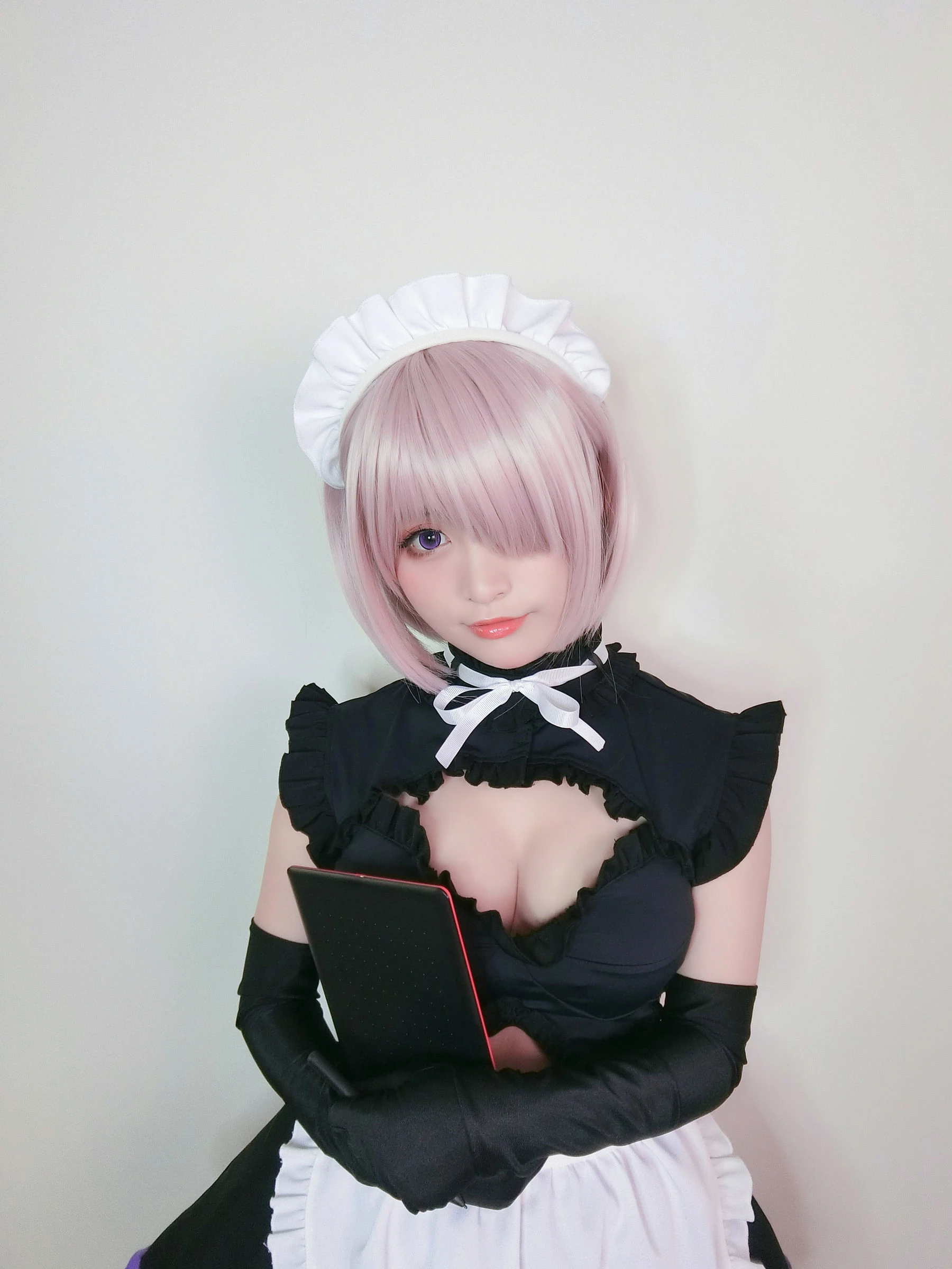 [模特]黃心怡藝術攝影大師作：黃心怡性感於室內展現美胸氣質獨家演繹 - 1