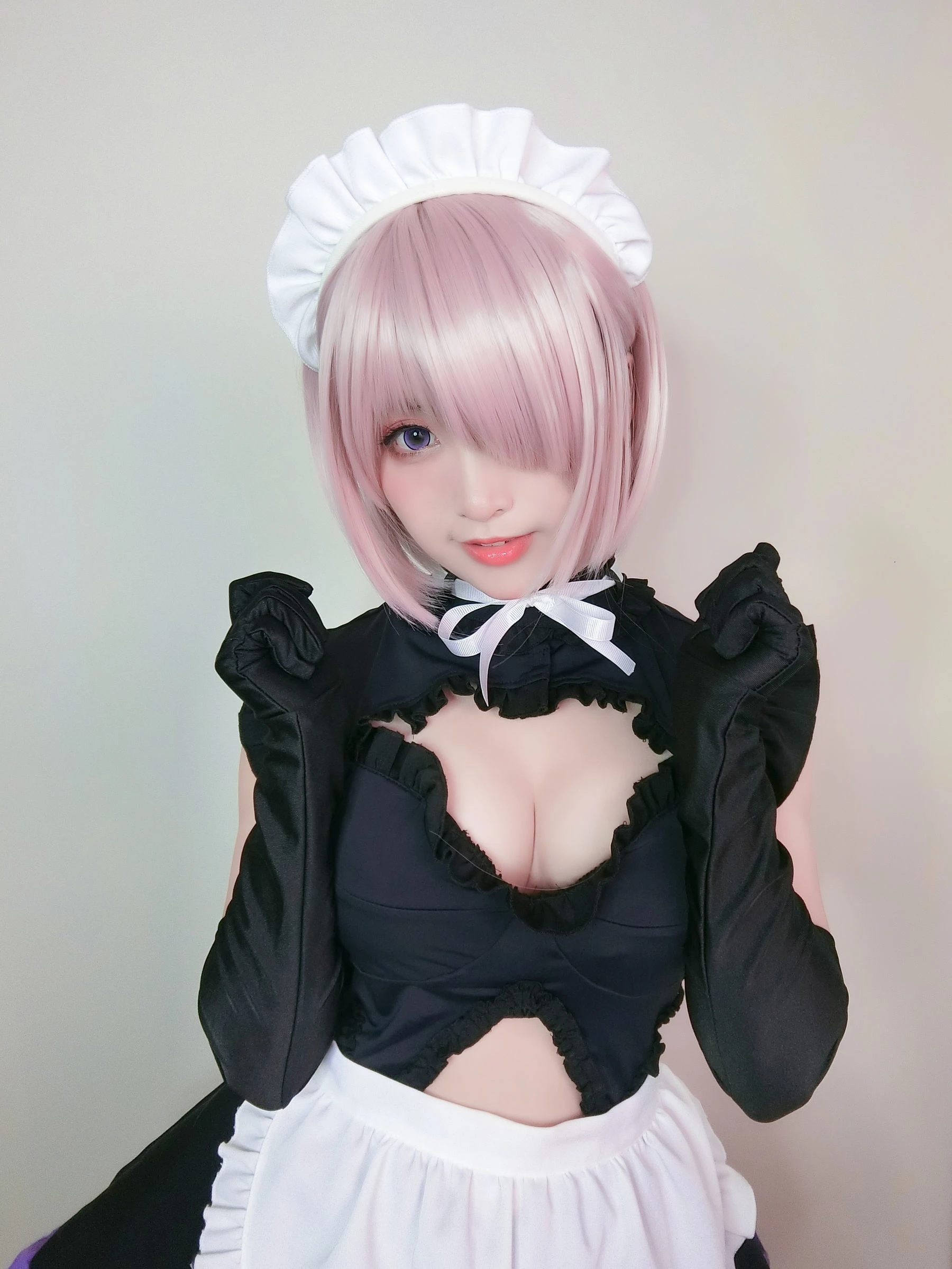 [模特]黃心怡藝術攝影大師作：黃心怡性感於室內展現美胸氣質獨家演繹 - 10