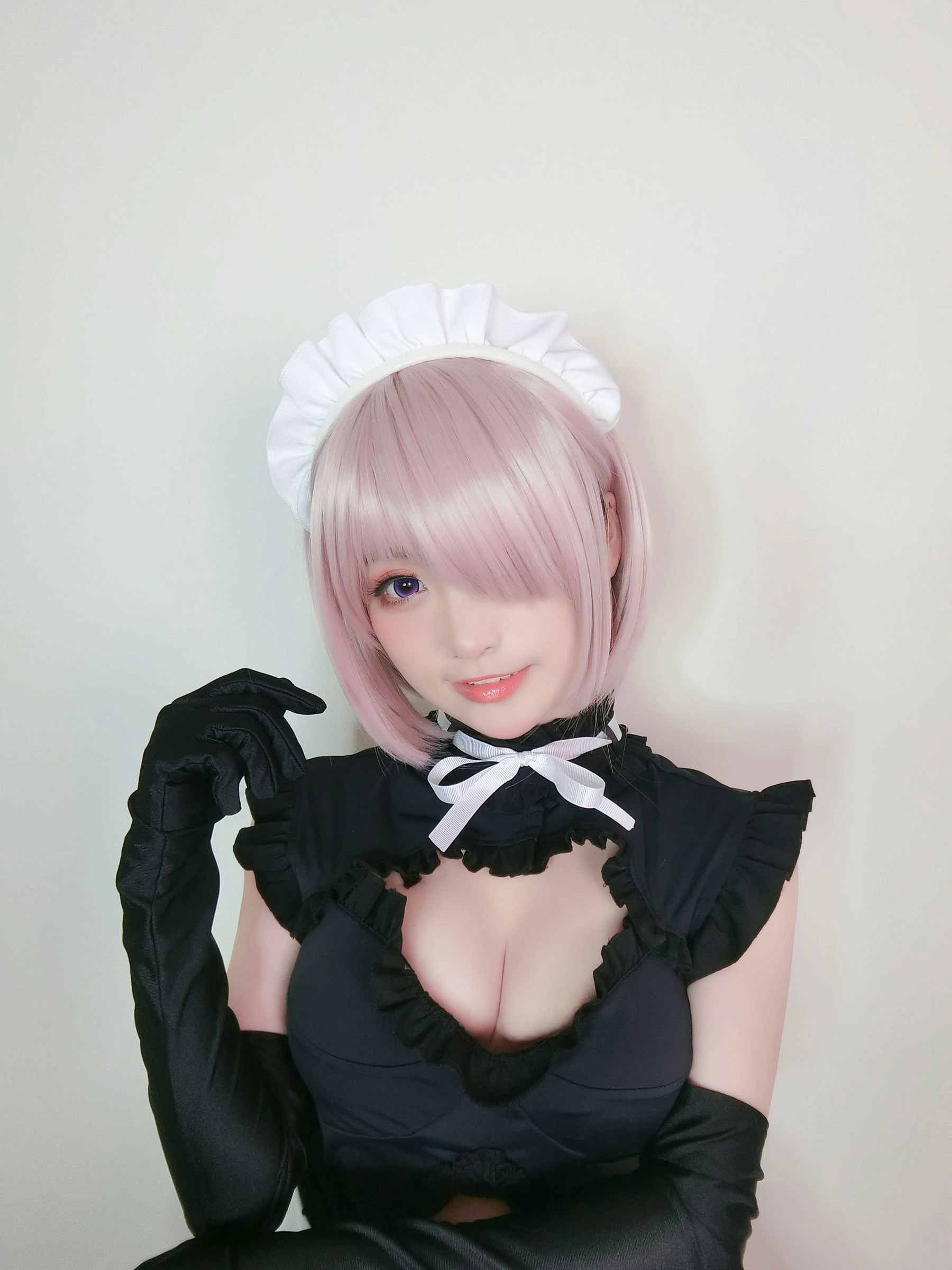 [模特]黃心怡藝術攝影大師作：黃心怡性感於室內展現美胸氣質獨家演繹 - 5