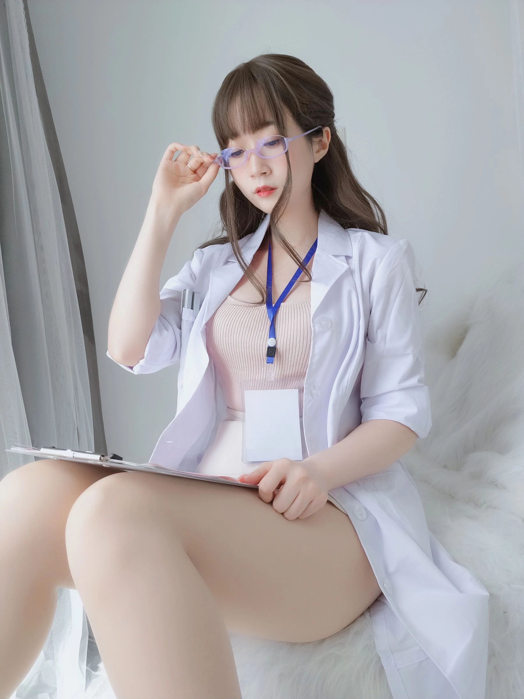 [女神]梁曉雪獨家私房圖集藝術：梁曉雪魅惑格調彰顯美腿完美曲線寫真 - 139