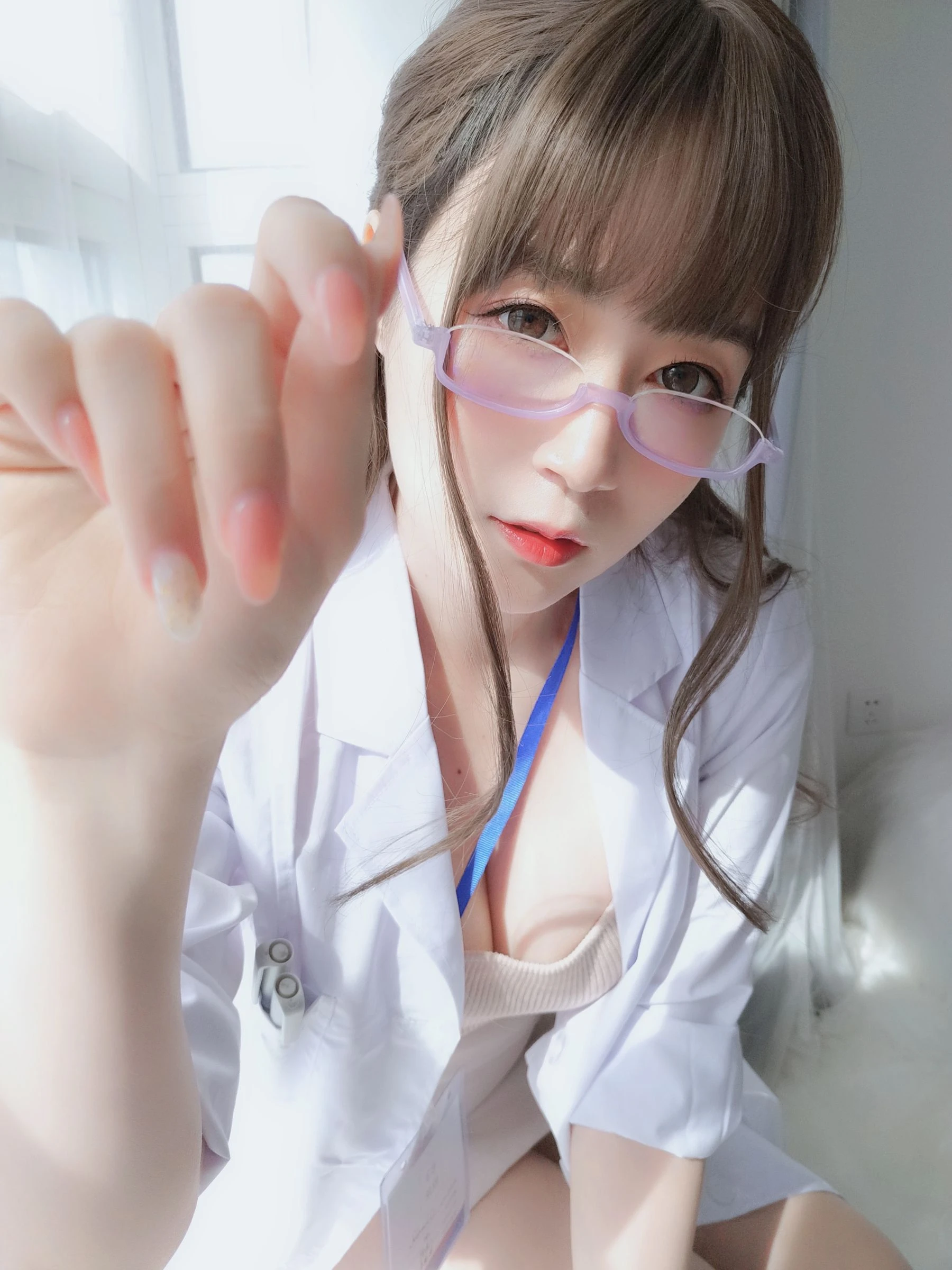 [女神]梁曉雪獨家私房圖集藝術：梁曉雪魅惑格調彰顯美腿完美曲線寫真 - 147