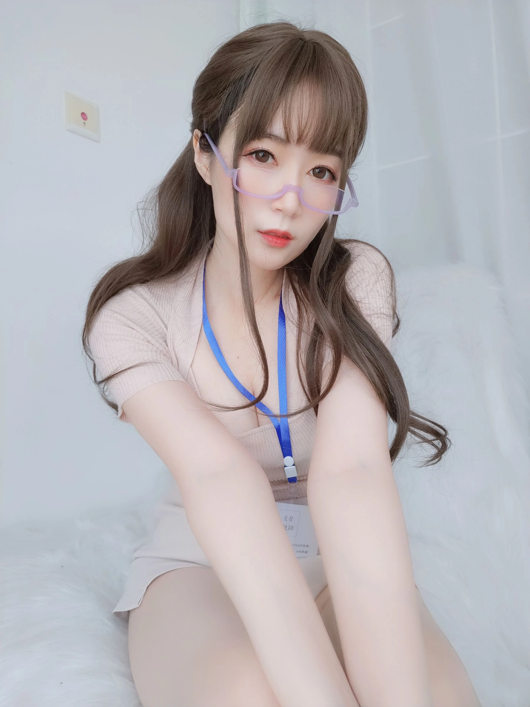 [女神]梁曉雪獨家私房圖集藝術：梁曉雪魅惑格調彰顯美腿完美曲線寫真 - 27