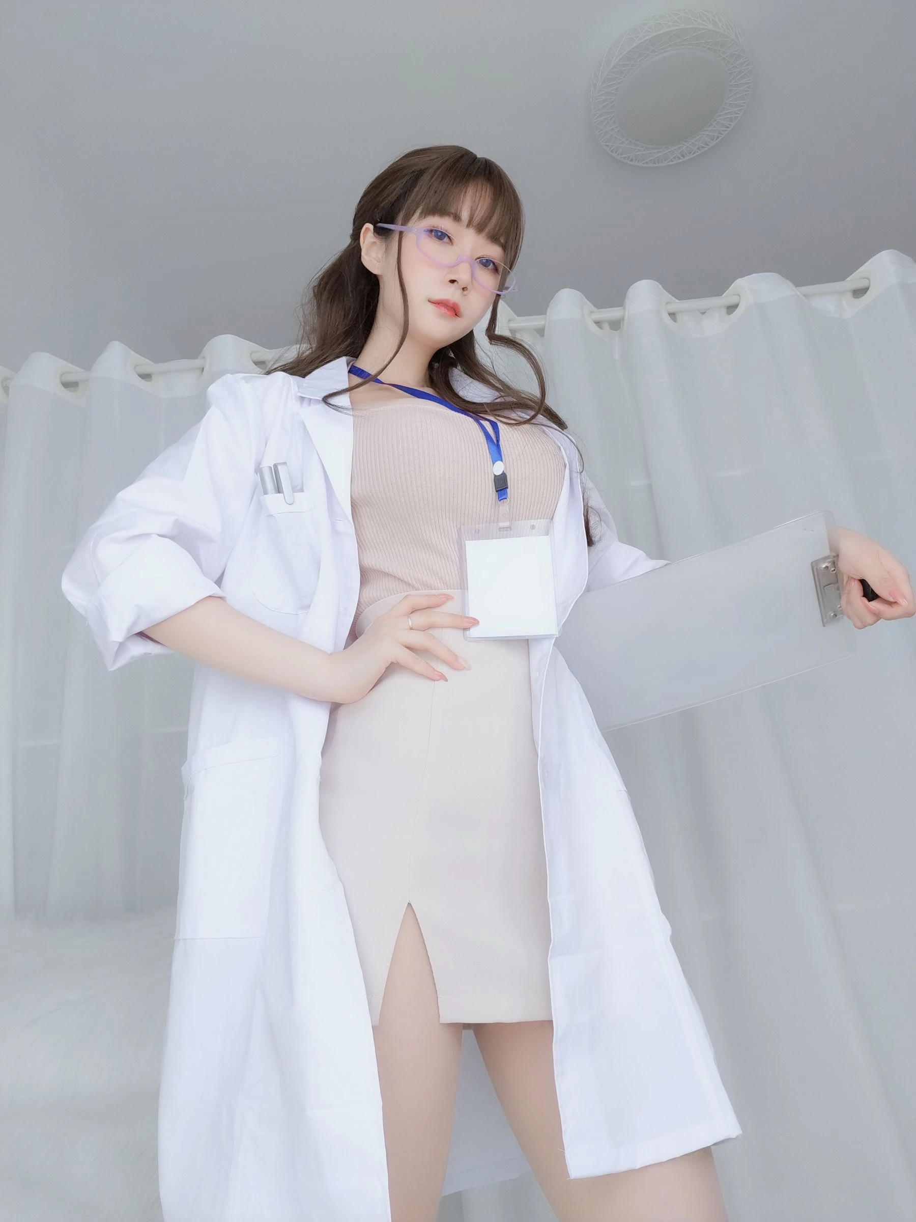 [女神]梁曉雪獨家私房圖集藝術：梁曉雪魅惑格調彰顯美腿完美曲線寫真 - 31