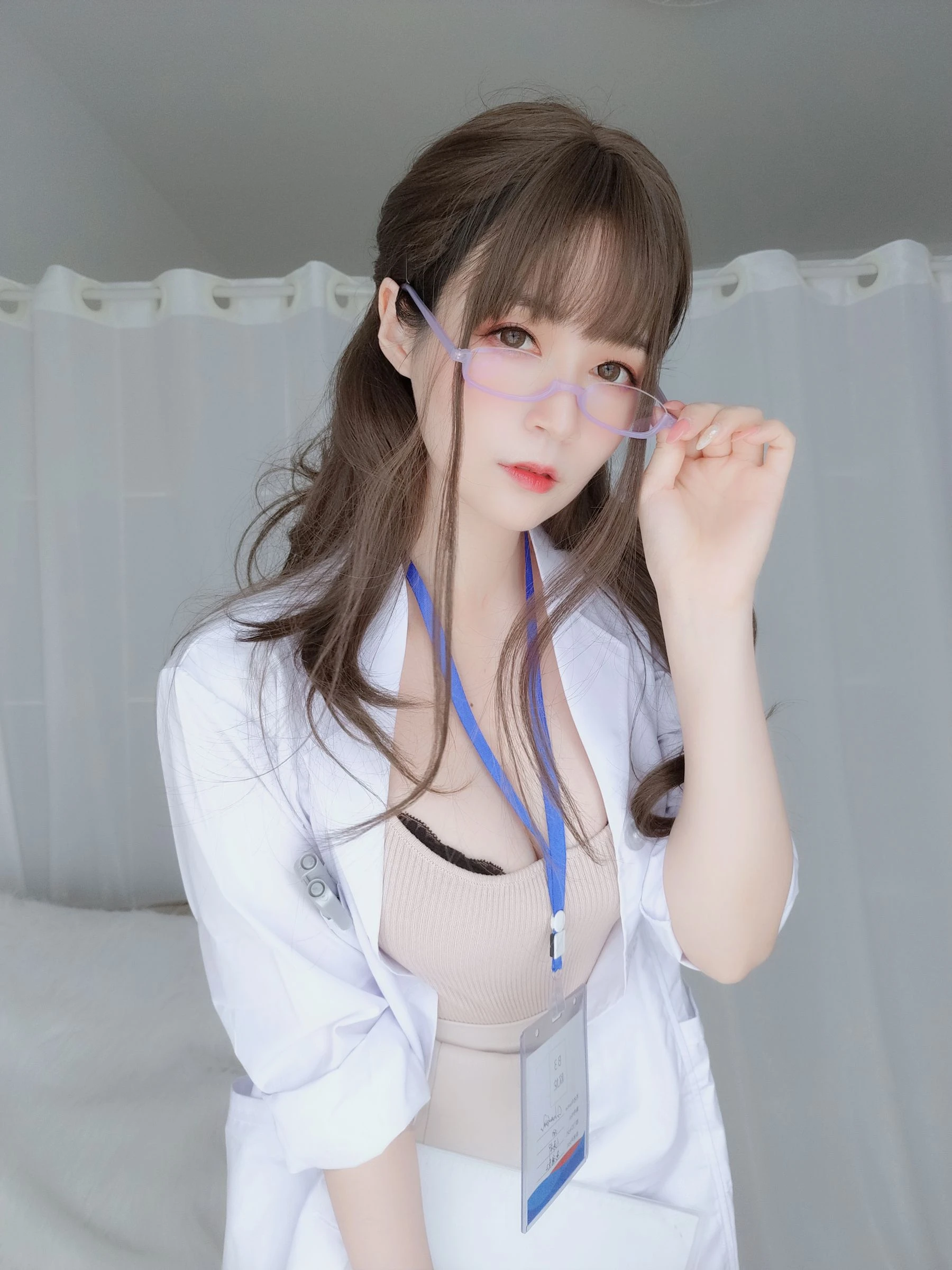 [女神]梁曉雪獨家私房圖集藝術：梁曉雪魅惑格調彰顯美腿完美曲線寫真 - 37