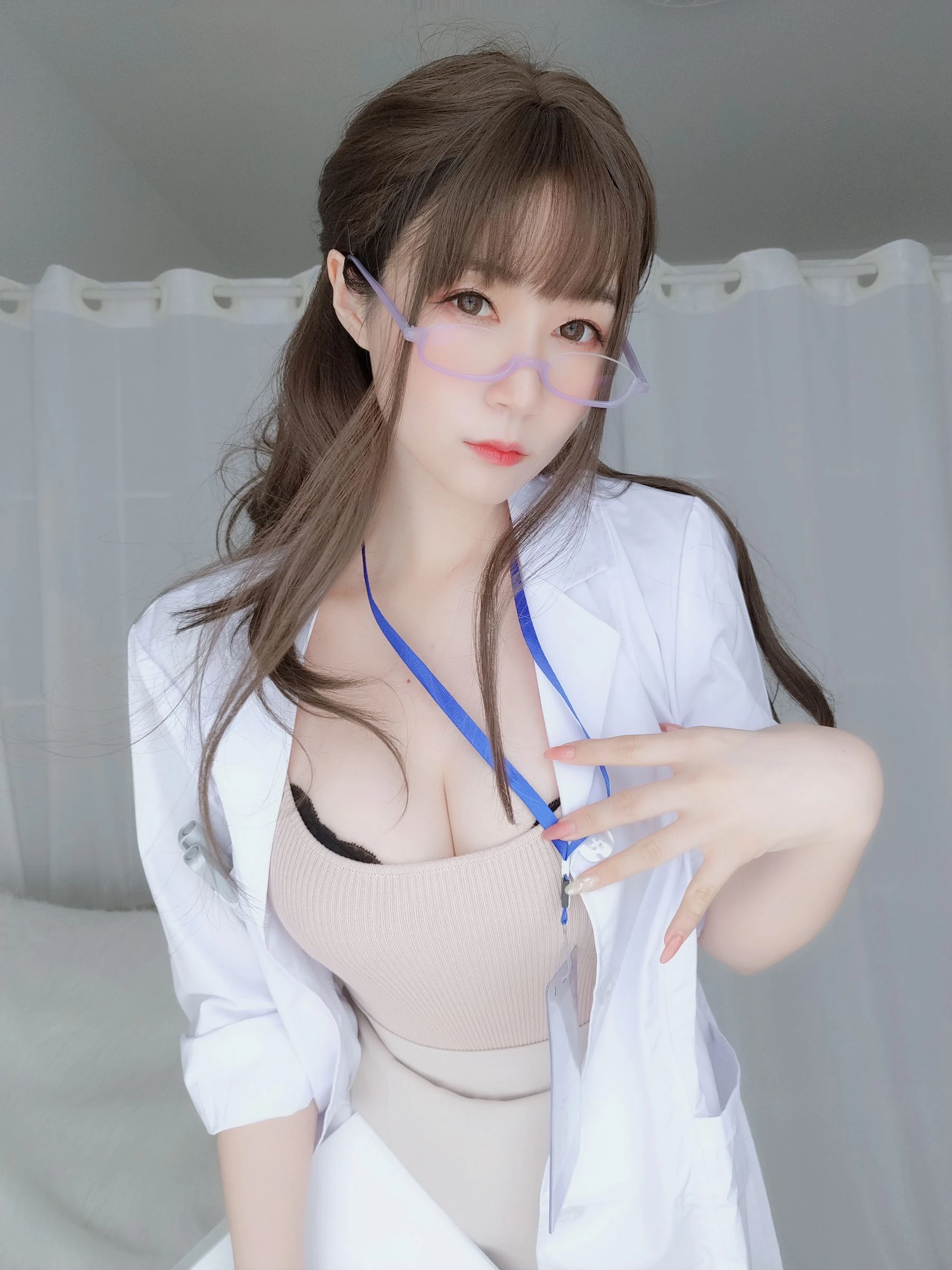 [女神]梁曉雪獨家私房圖集藝術：梁曉雪魅惑格調彰顯美腿完美曲線寫真 - 54