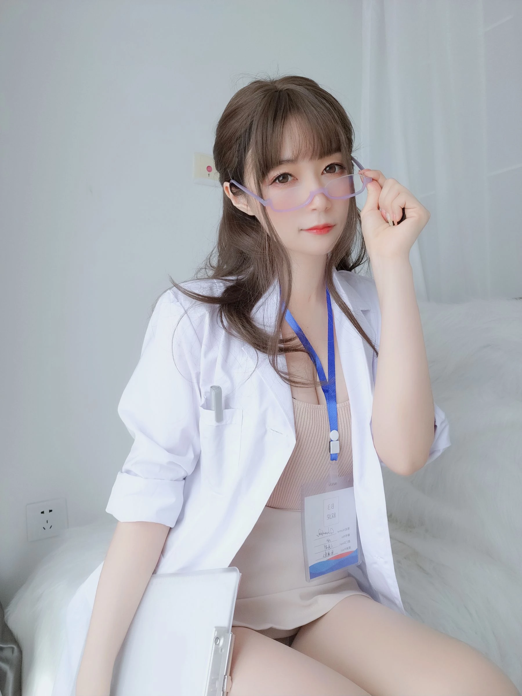 [女神]梁曉雪獨家私房圖集藝術：梁曉雪魅惑格調彰顯美腿完美曲線寫真 - 61