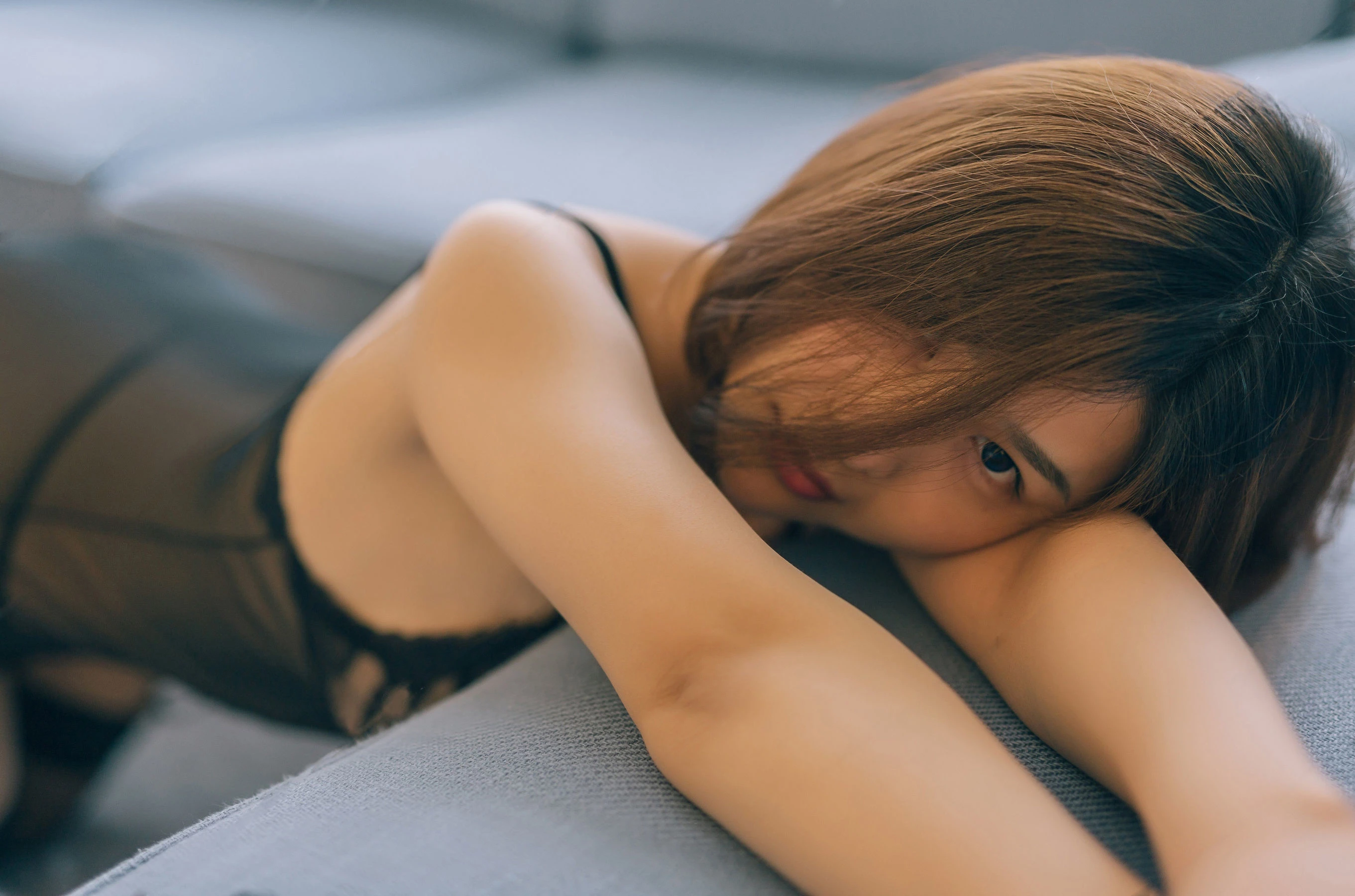 [Cosplay]徐詩怡徐詩怡私藏高清大片：自然光魅惑韻味展現美腿寫真合集 - 25