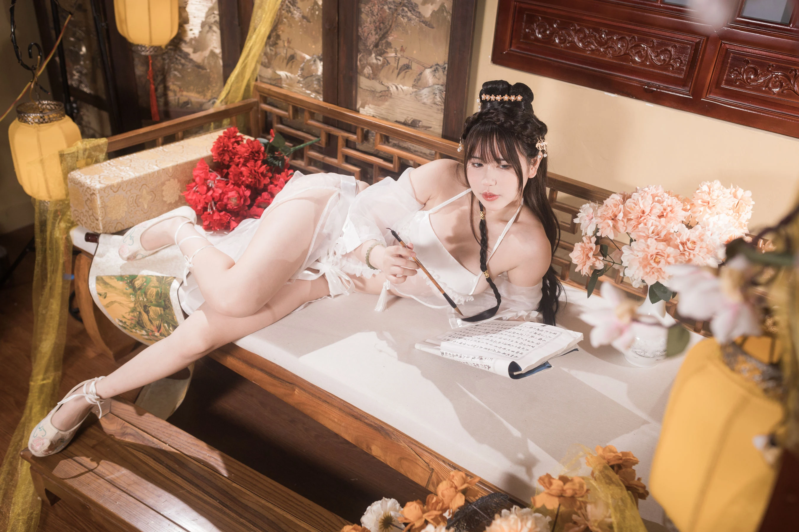 [網紅]曾莉琪室內高清美圖珍藏：曾莉琪性感演繹美胸完美氣質詮釋寫真藝術 - 28
