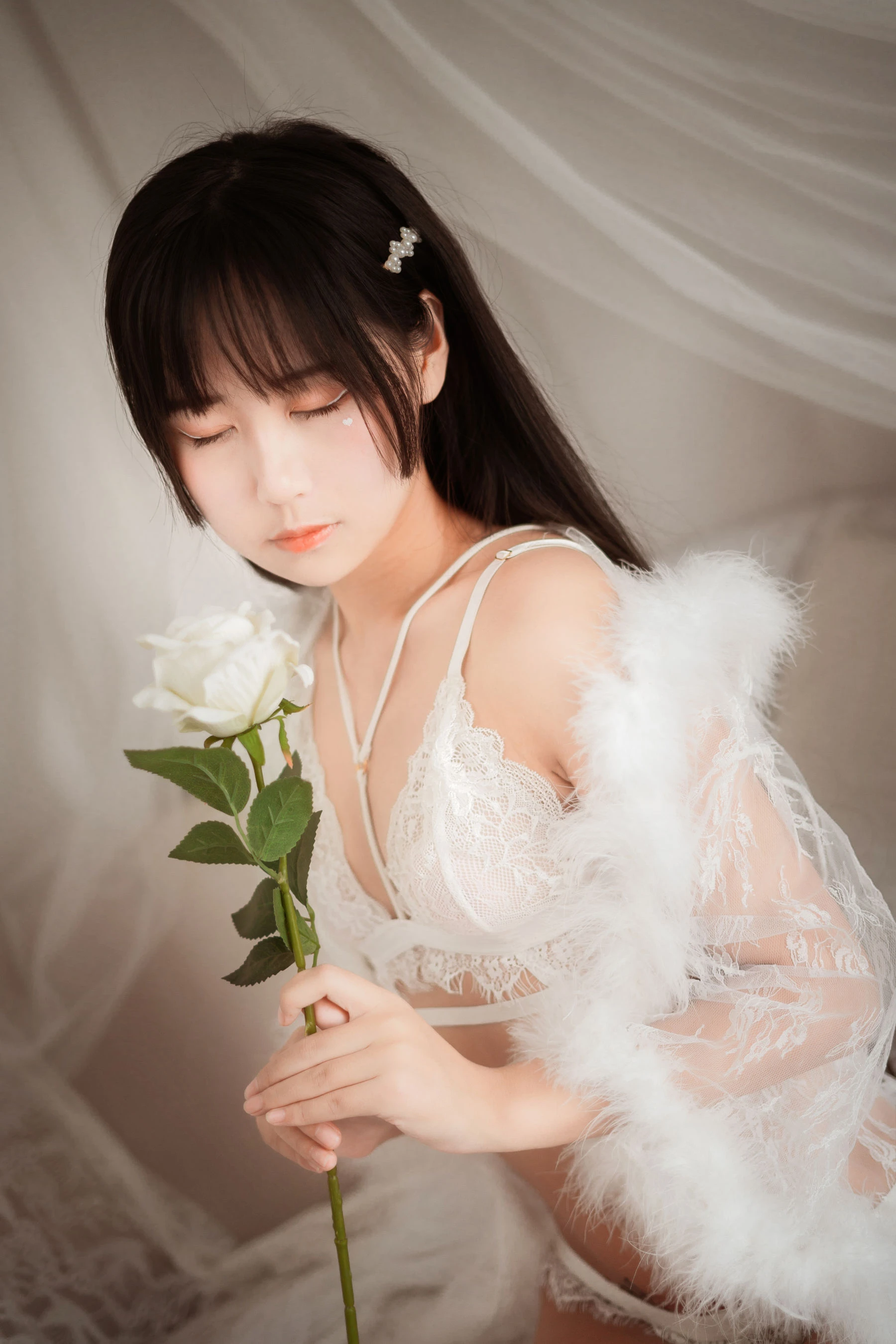[仙女]羅雨晴美圖圖集精選：羅雨晴性感韻味於攝影棚詮釋身材曲線超清攝影 - 1