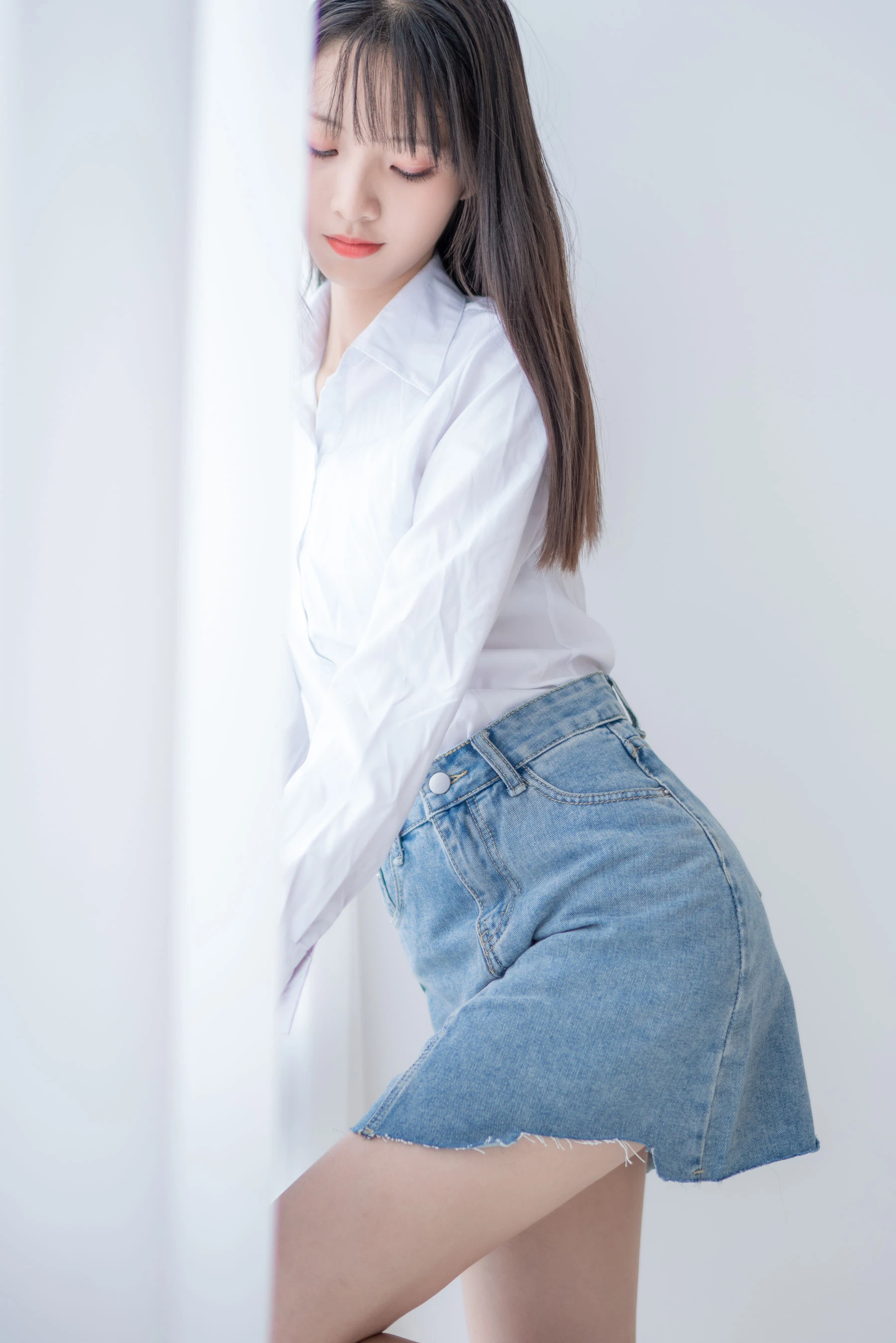 [嫩模]陳子萱珍藏寫真作品：街拍攝影時尚凸顯陳子萱長腿曲線神韻綻放寫真集 - 21