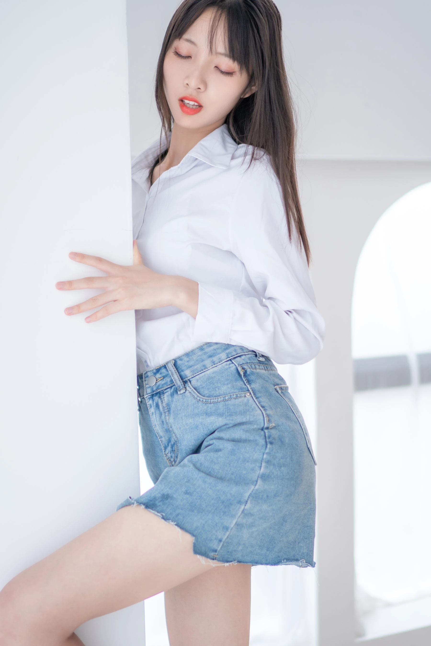 [嫩模]陳子萱珍藏寫真作品：街拍攝影時尚凸顯陳子萱長腿曲線神韻綻放寫真集 - 28