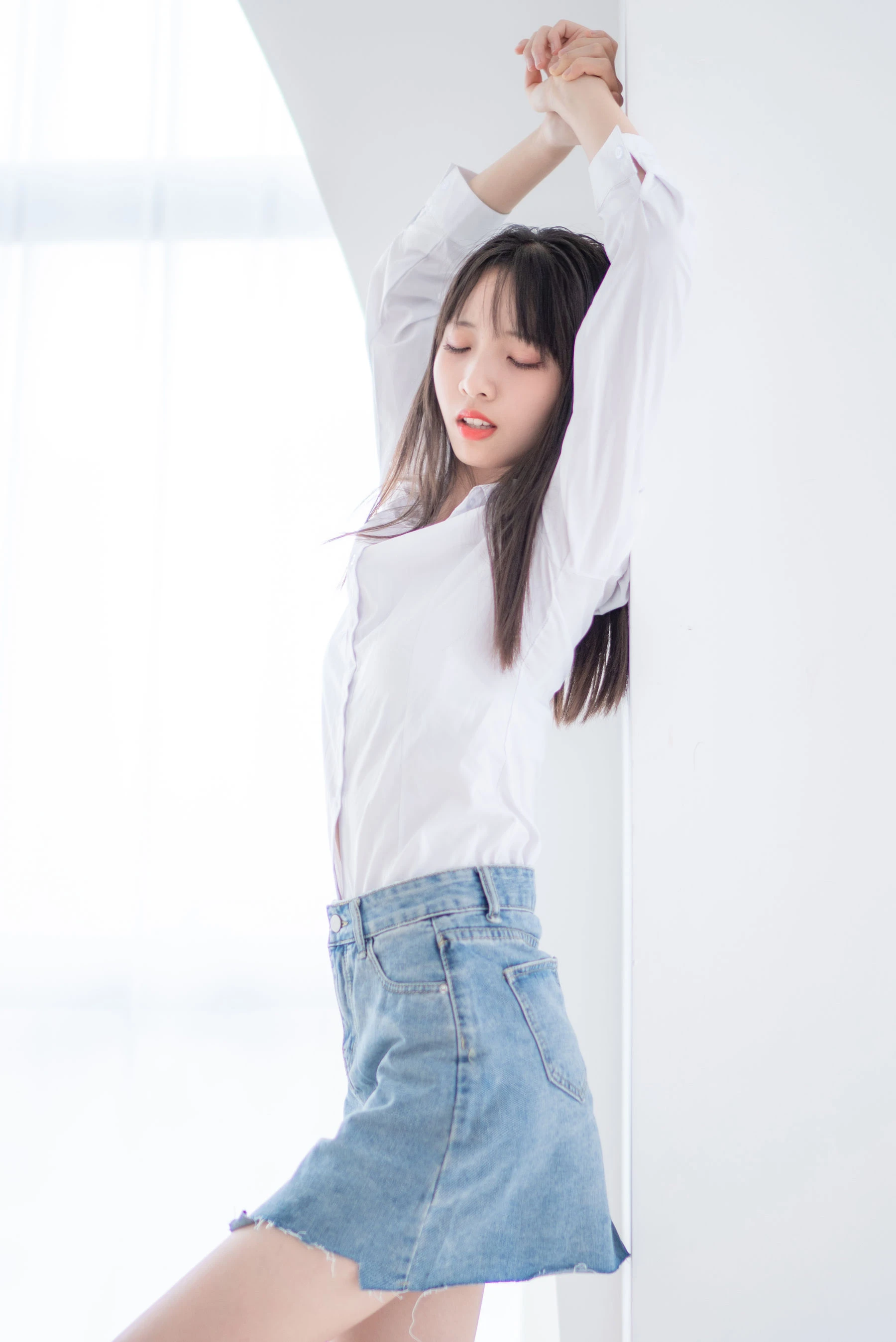 [嫩模]陳子萱珍藏寫真作品：街拍攝影時尚凸顯陳子萱長腿曲線神韻綻放寫真集 - 32
