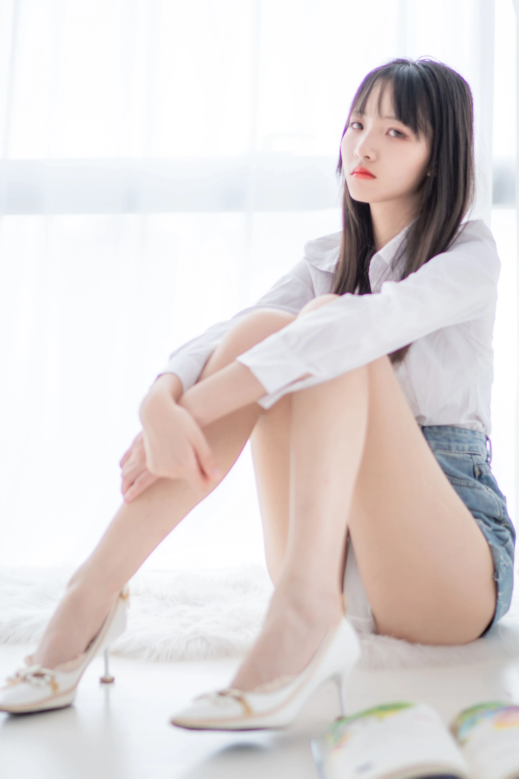 [嫩模]陳子萱珍藏寫真作品：街拍攝影時尚凸顯陳子萱長腿曲線神韻綻放寫真集 - 51