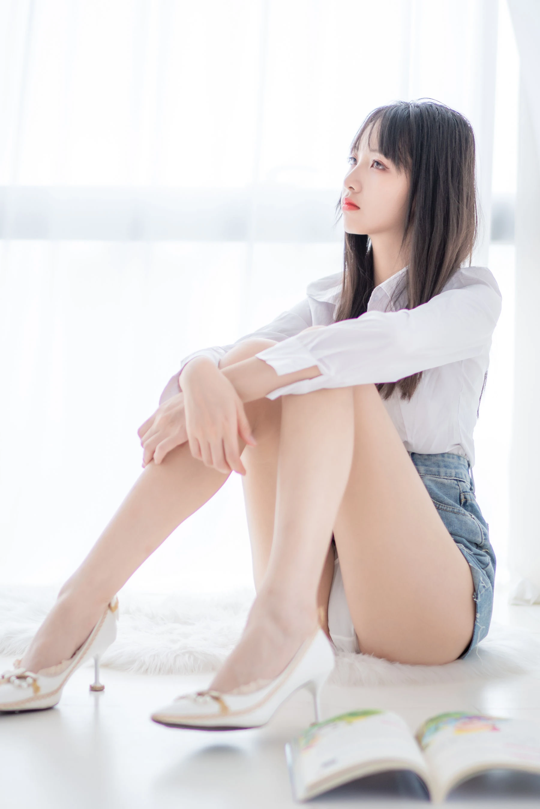 [嫩模]陳子萱珍藏寫真作品：街拍攝影時尚凸顯陳子萱長腿曲線神韻綻放寫真集 - 52