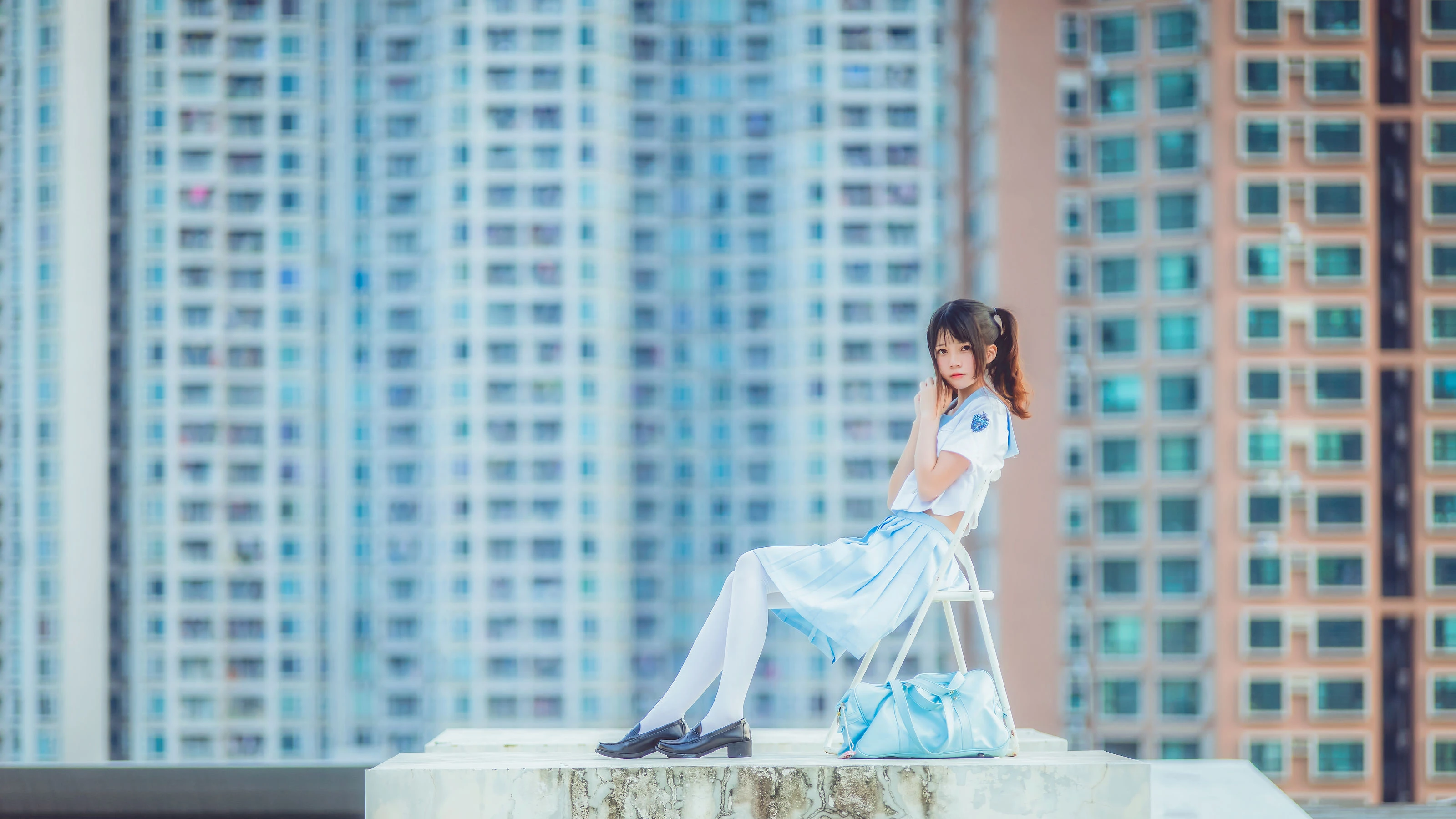 [御姐]何心怡何心怡街拍獨家大片：清純魅力釋放美腿誘惑彰顯寫真大片 - 17