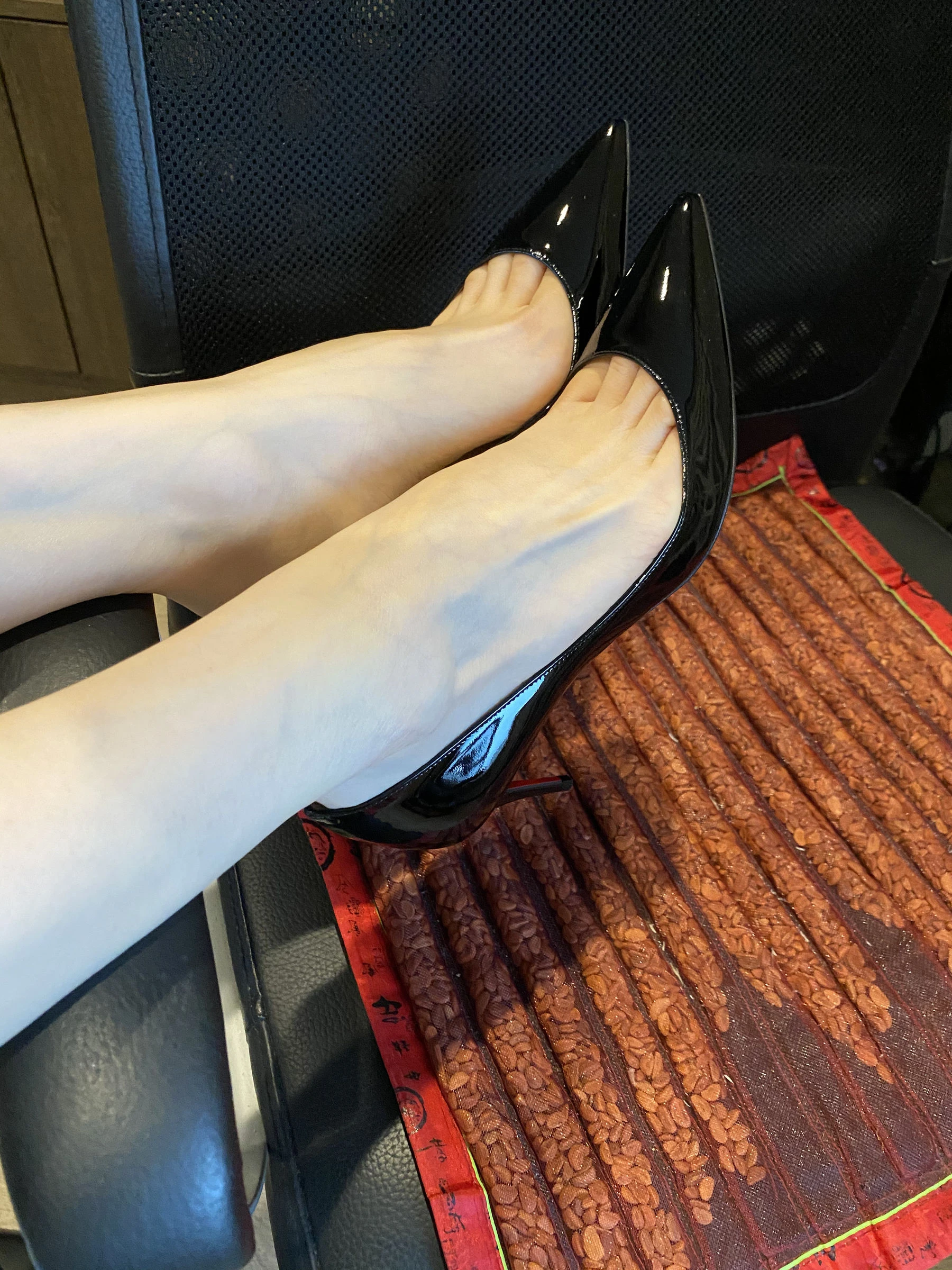 [車模]朱慧新大圖圖集作品：街拍攝影優雅綻放朱慧新翹臀曲線神韻綻放寫真集 - 34