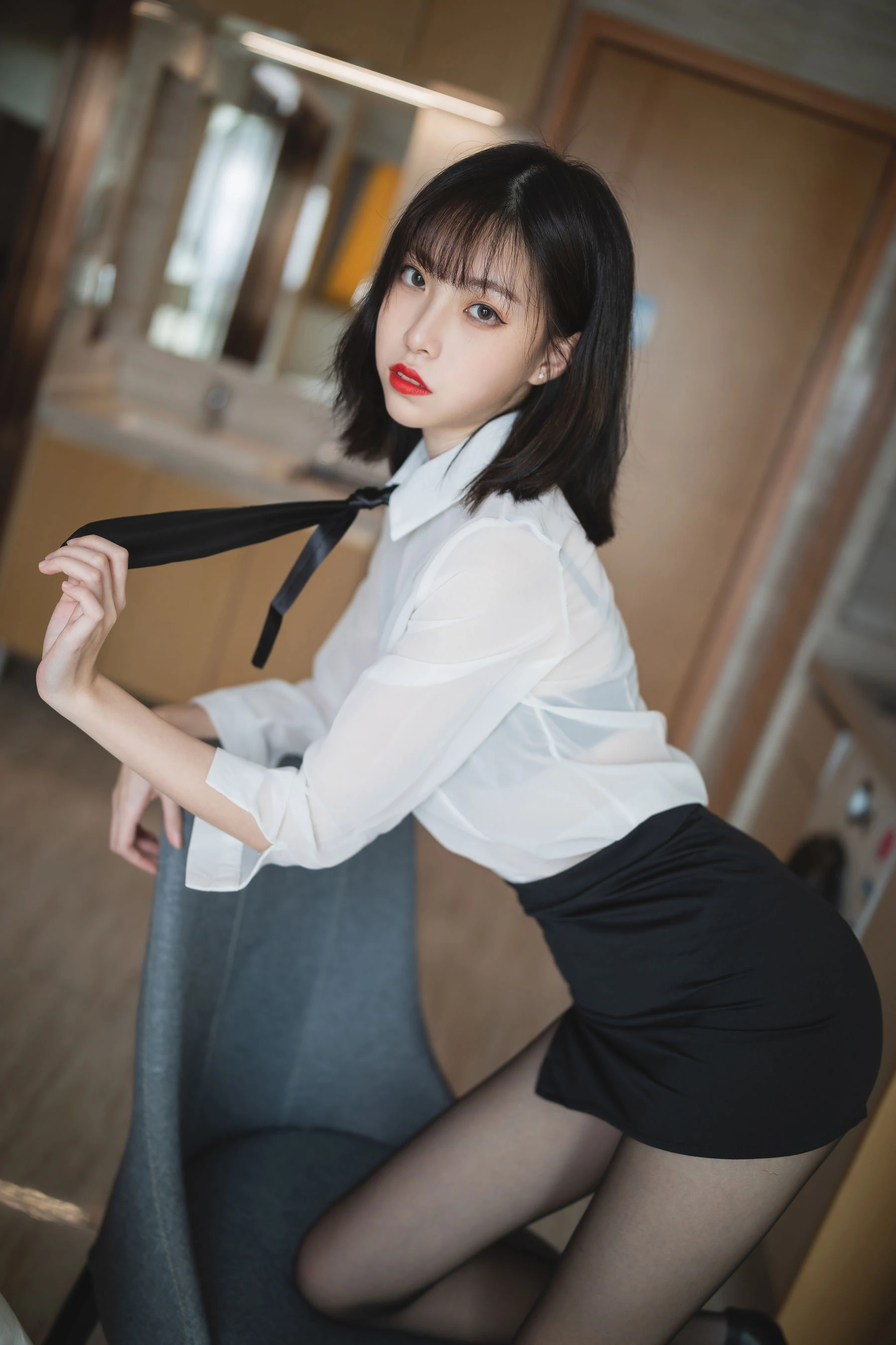 [模特]曾思瑤高清戶外藝術藝術：曾思瑤優雅格調凸顯蜂腰完美曲線寫真 - 19