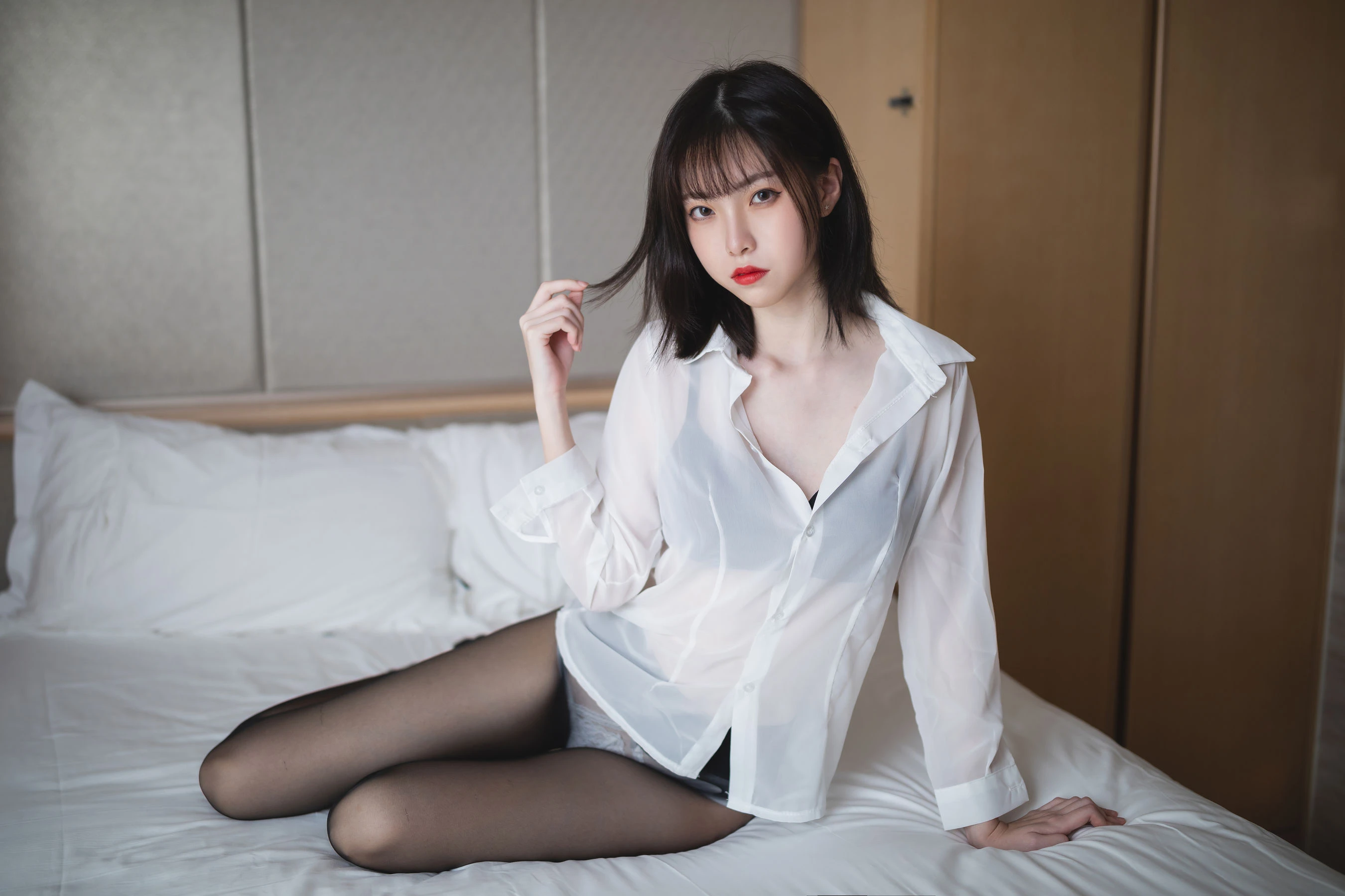 [模特]曾思瑤高清戶外藝術藝術：曾思瑤優雅格調凸顯蜂腰完美曲線寫真 - 20