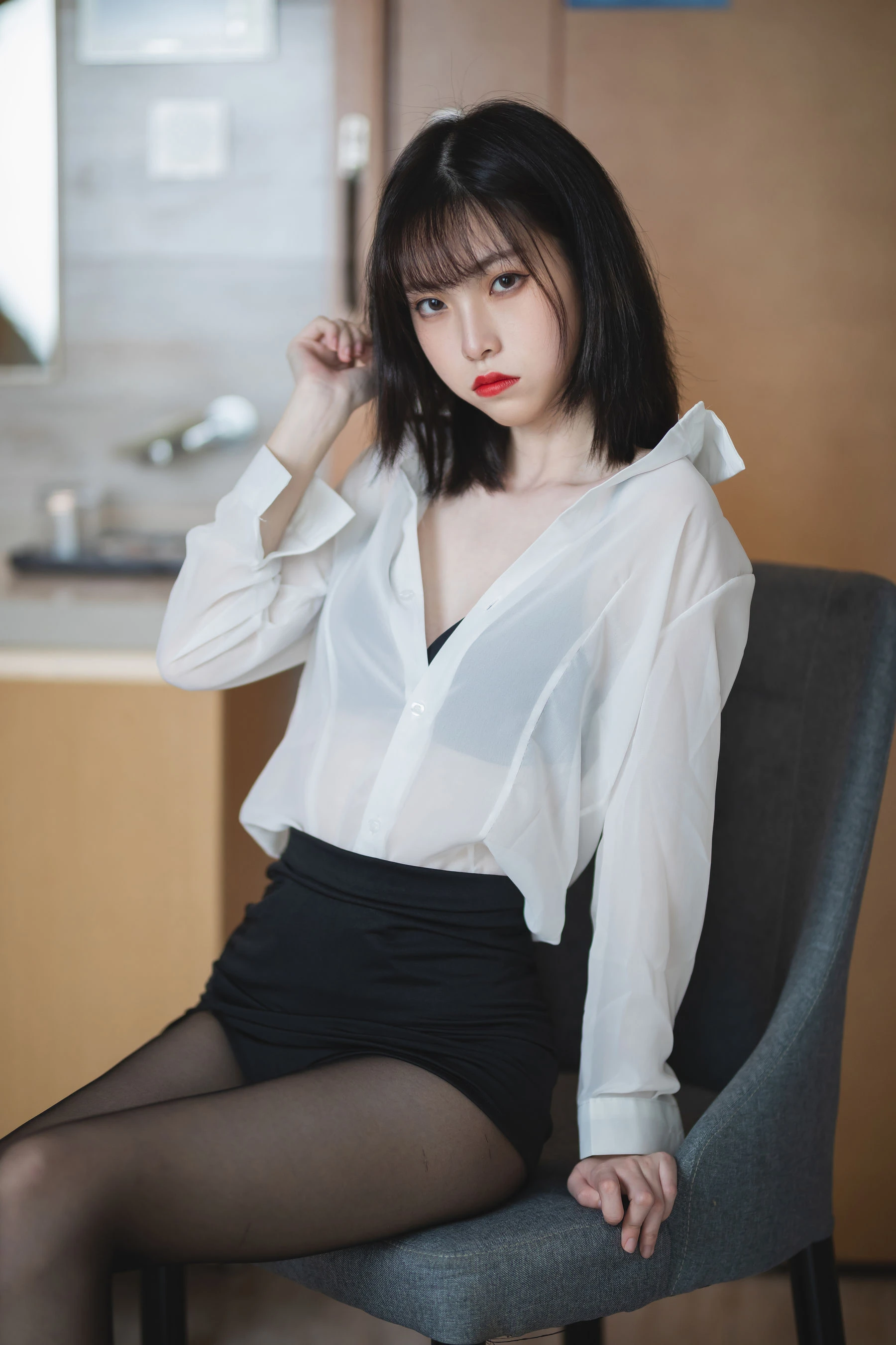 [模特]曾思瑤高清戶外藝術藝術：曾思瑤優雅格調凸顯蜂腰完美曲線寫真 - 40