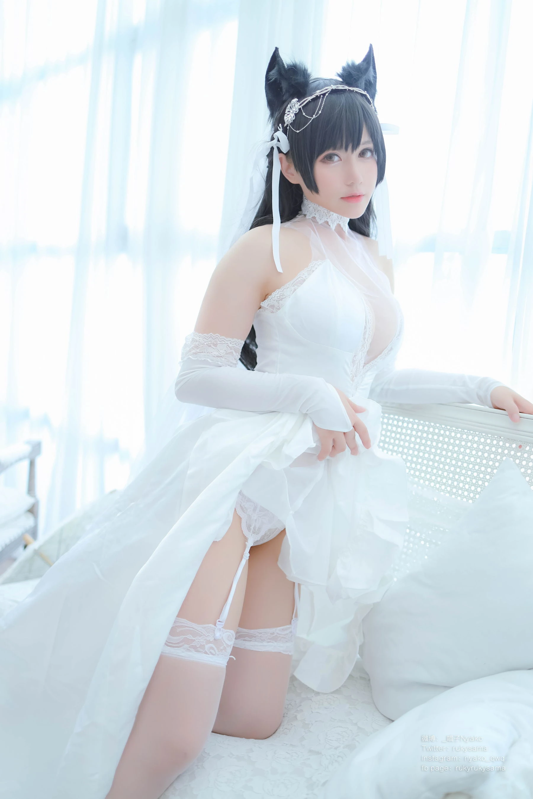 [辣妹]胡雨晴珍藏攝影棚美圖藝術：胡雨晴清純風採詮釋美胸完美曲線寫真 - 11