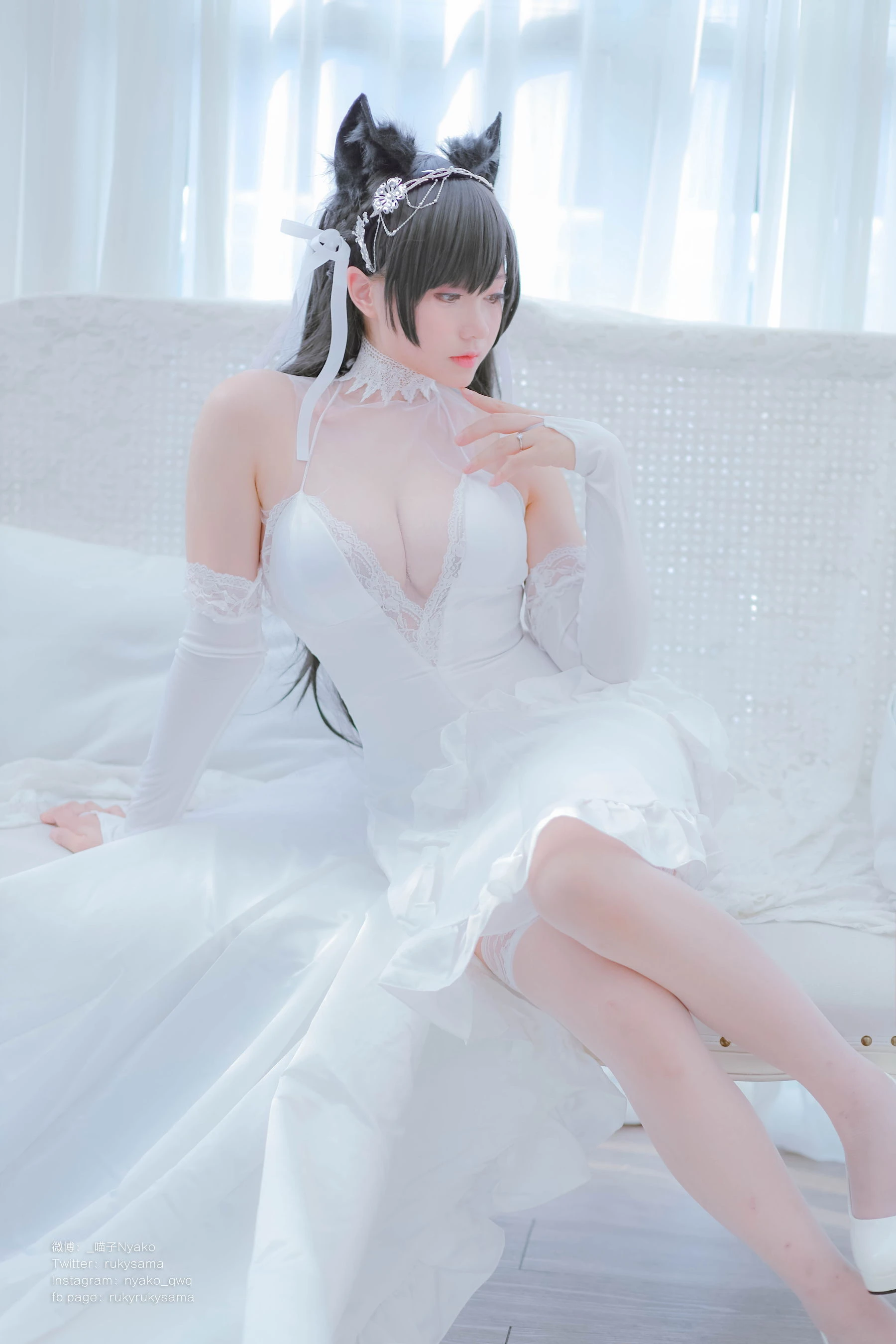 [辣妹]胡雨晴珍藏攝影棚美圖藝術：胡雨晴清純風採詮釋美胸完美曲線寫真 - 13