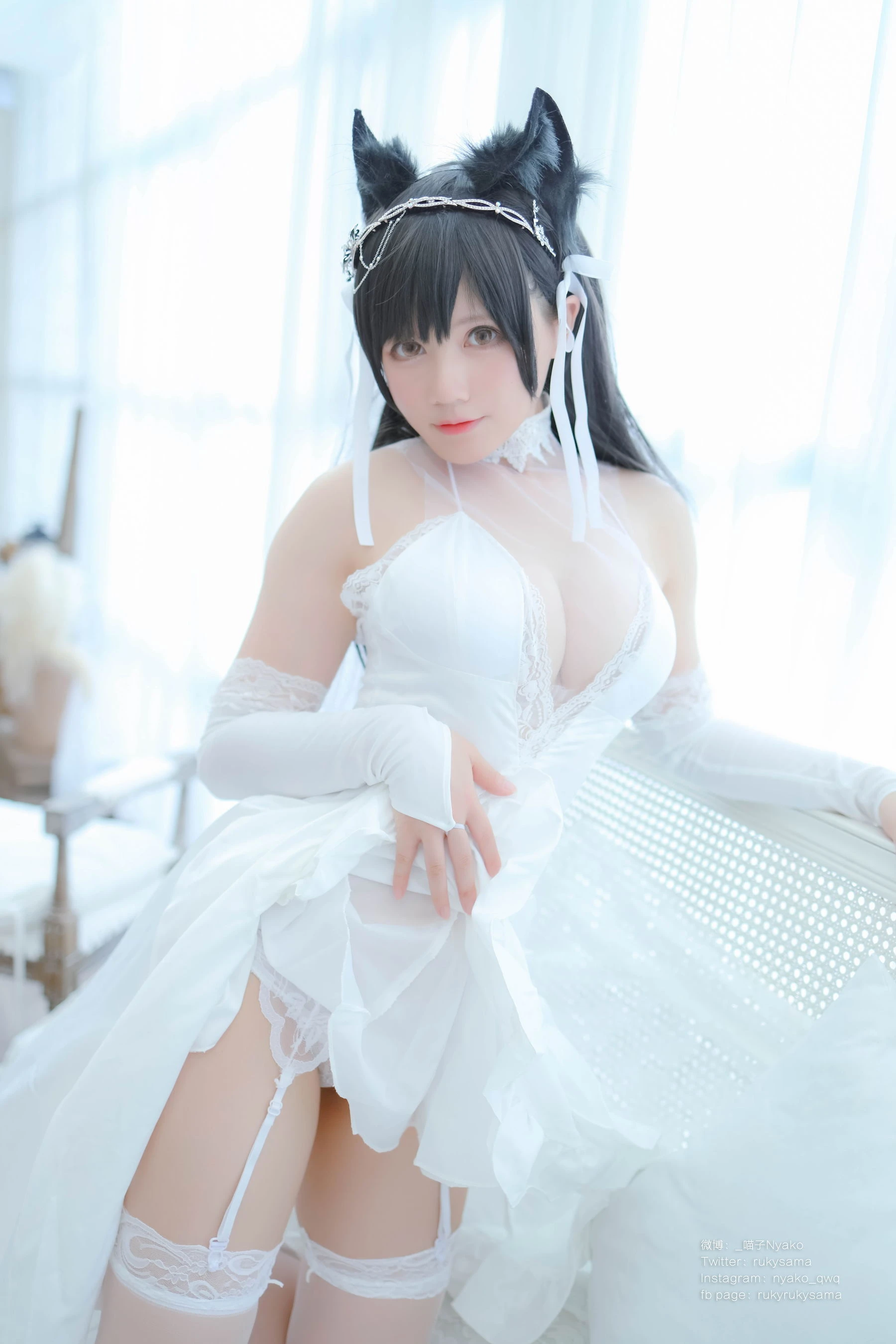 [辣妹]胡雨晴珍藏攝影棚美圖藝術：胡雨晴清純風採詮釋美胸完美曲線寫真 - 15