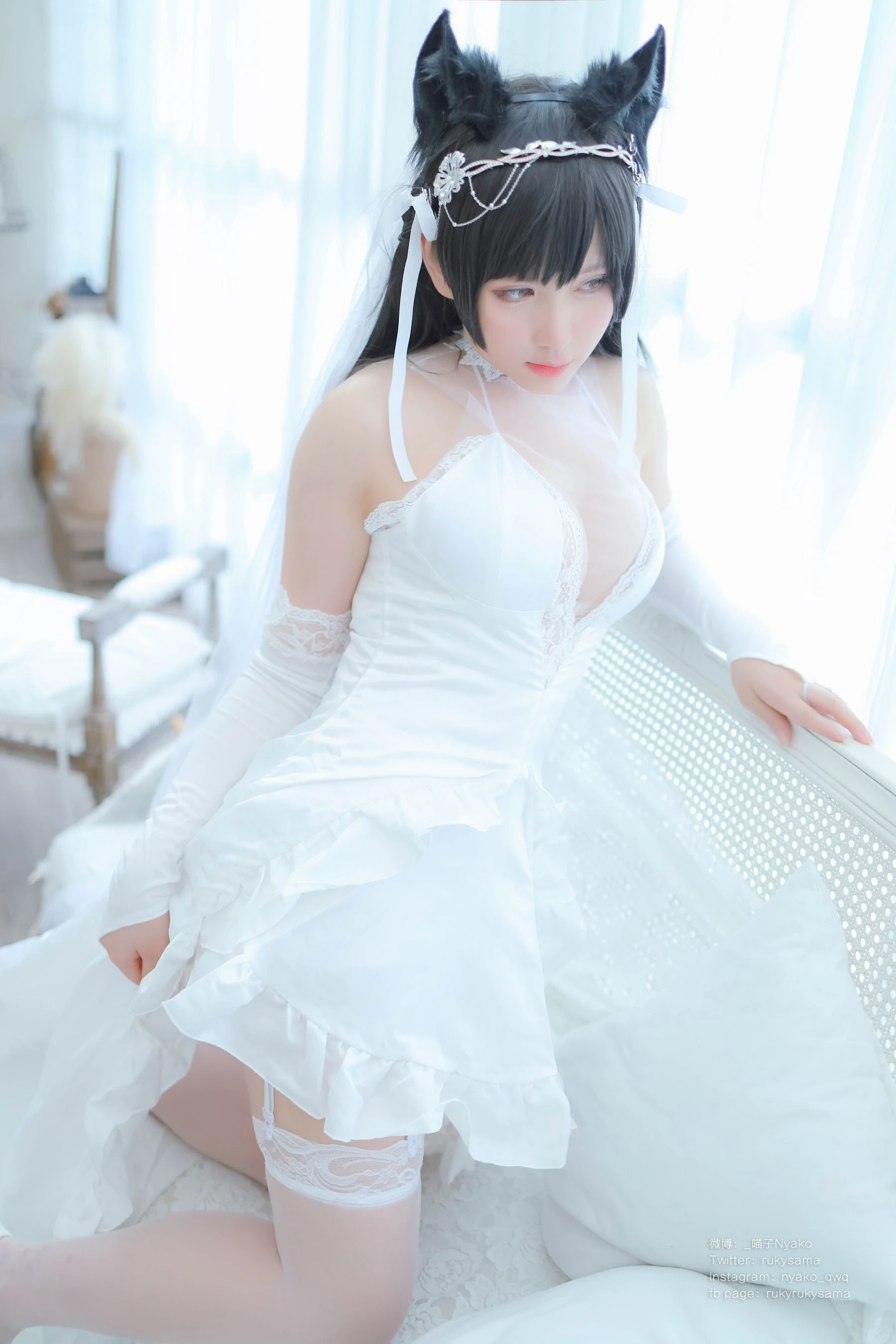 [辣妹]胡雨晴珍藏攝影棚美圖藝術：胡雨晴清純風採詮釋美胸完美曲線寫真 - 16