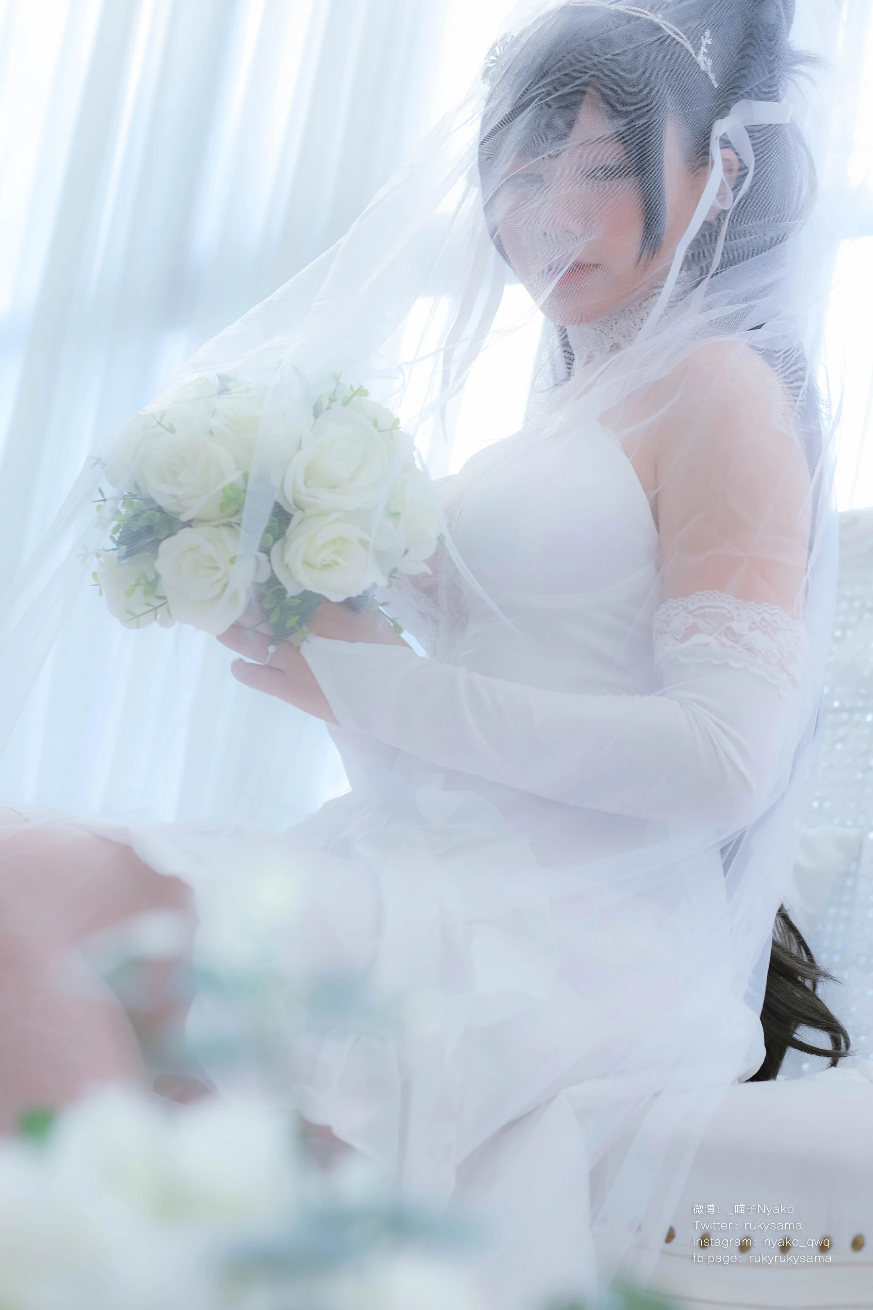 [辣妹]胡雨晴珍藏攝影棚美圖藝術：胡雨晴清純風採詮釋美胸完美曲線寫真 - 37