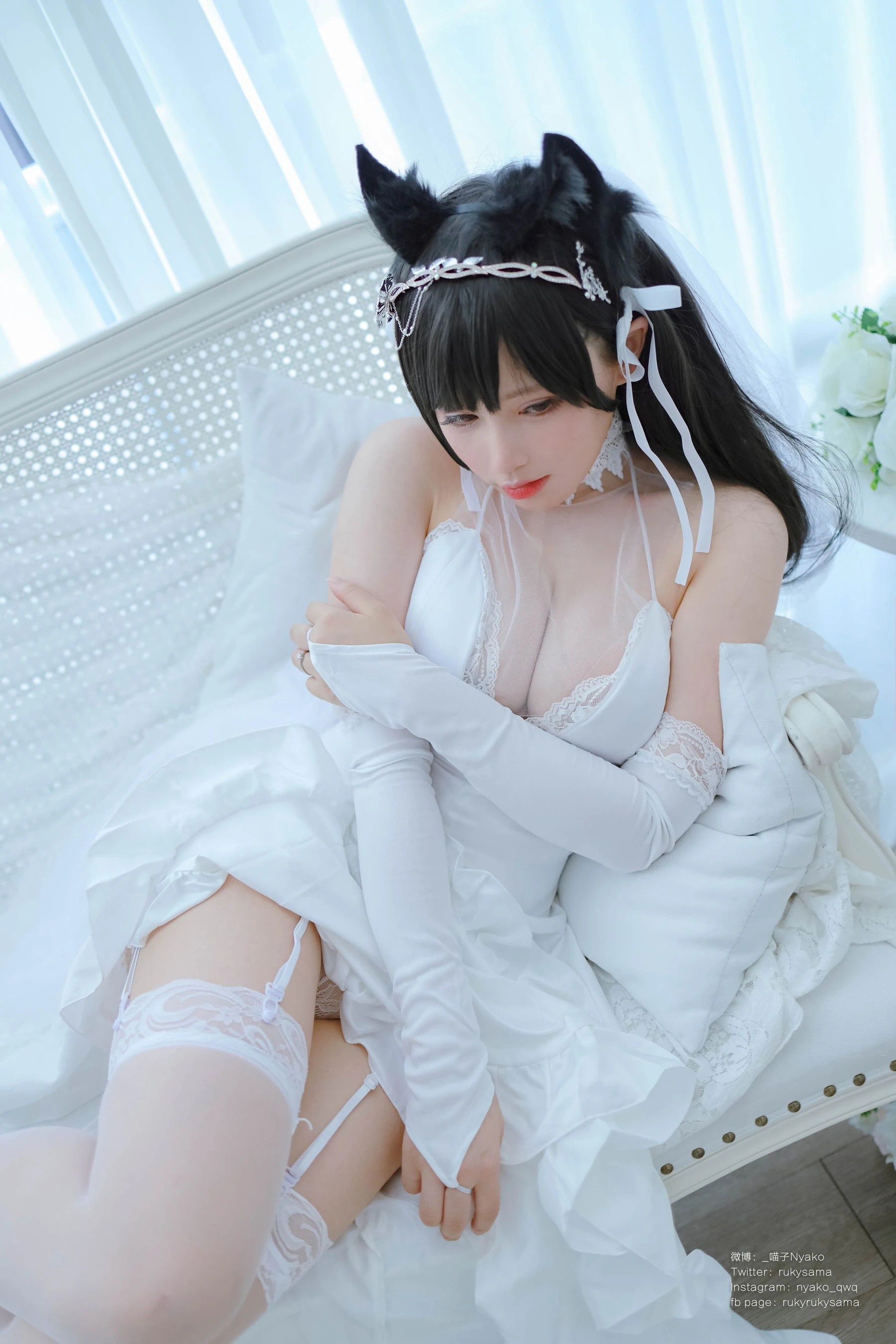 [辣妹]胡雨晴珍藏攝影棚美圖藝術：胡雨晴清純風採詮釋美胸完美曲線寫真 - 52