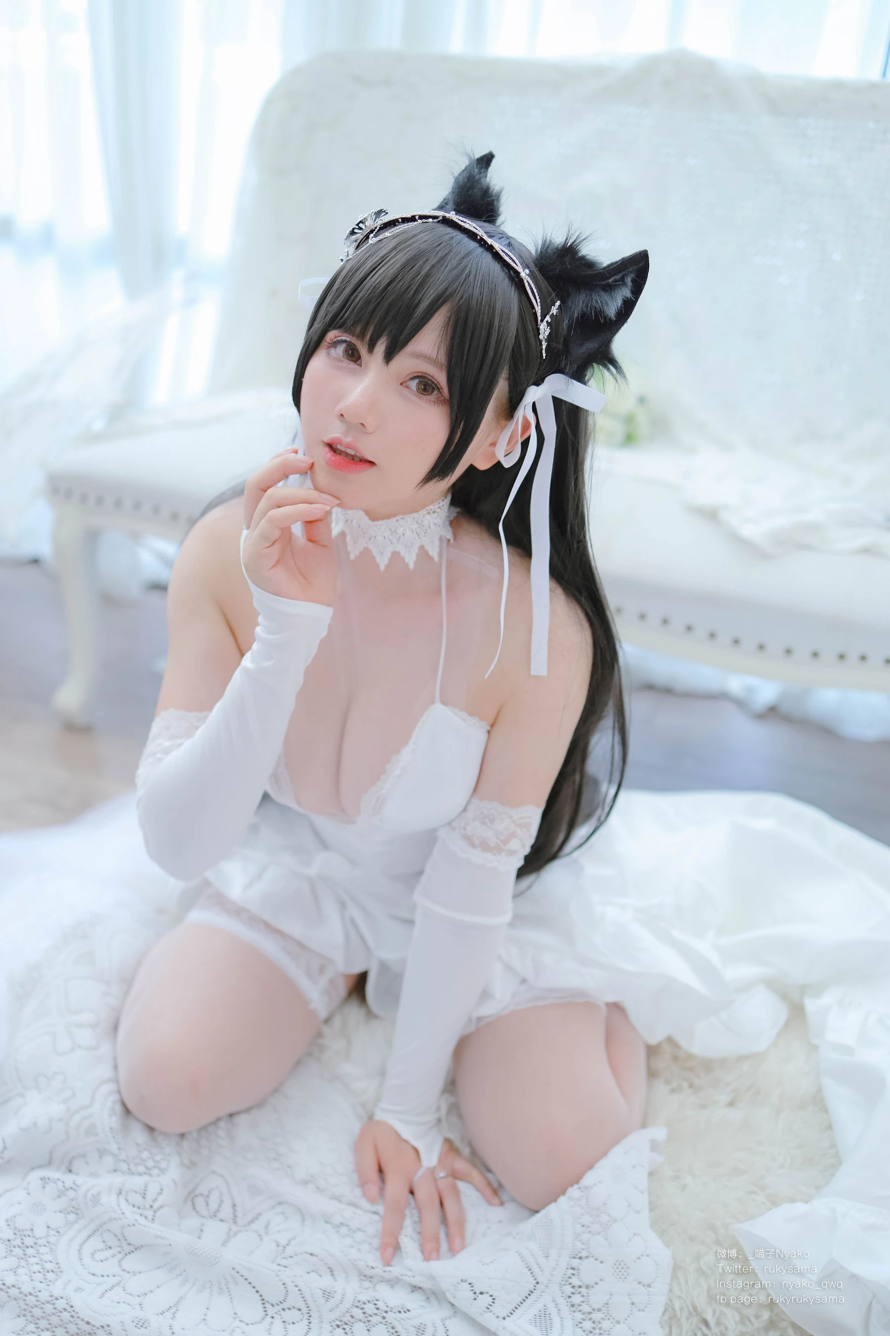 [辣妹]胡雨晴珍藏攝影棚美圖藝術：胡雨晴清純風採詮釋美胸完美曲線寫真 - 55