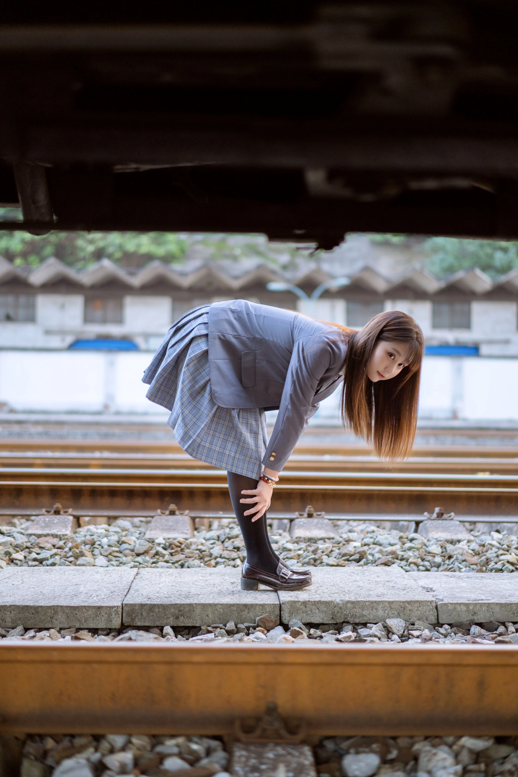 [美女]高雨萱高雨萱戶外高清攝影：火辣格調釋放長腿誘惑詮釋寫真大片 - 18