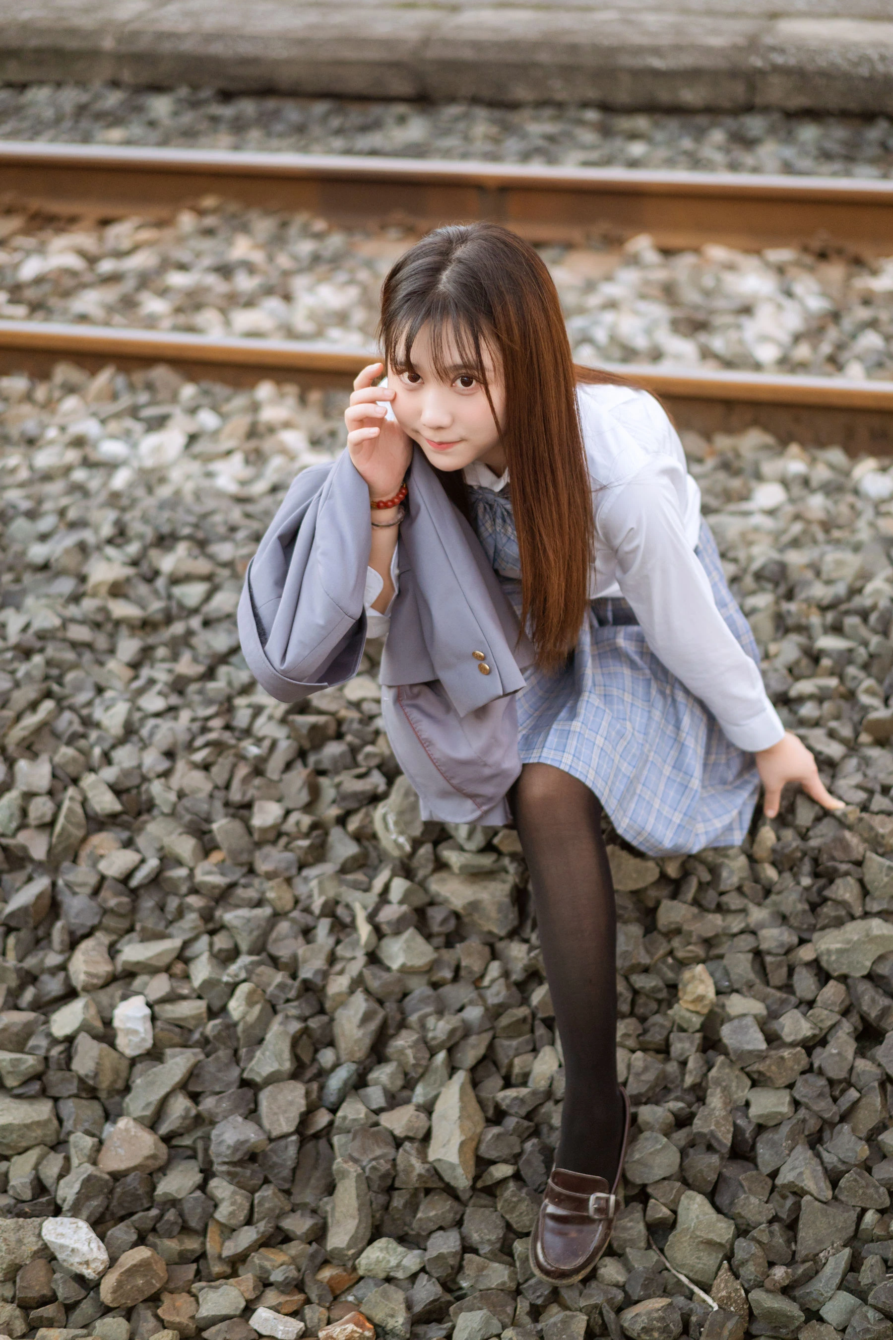 [美女]高雨萱高雨萱戶外高清攝影：火辣格調釋放長腿誘惑詮釋寫真大片 - 20
