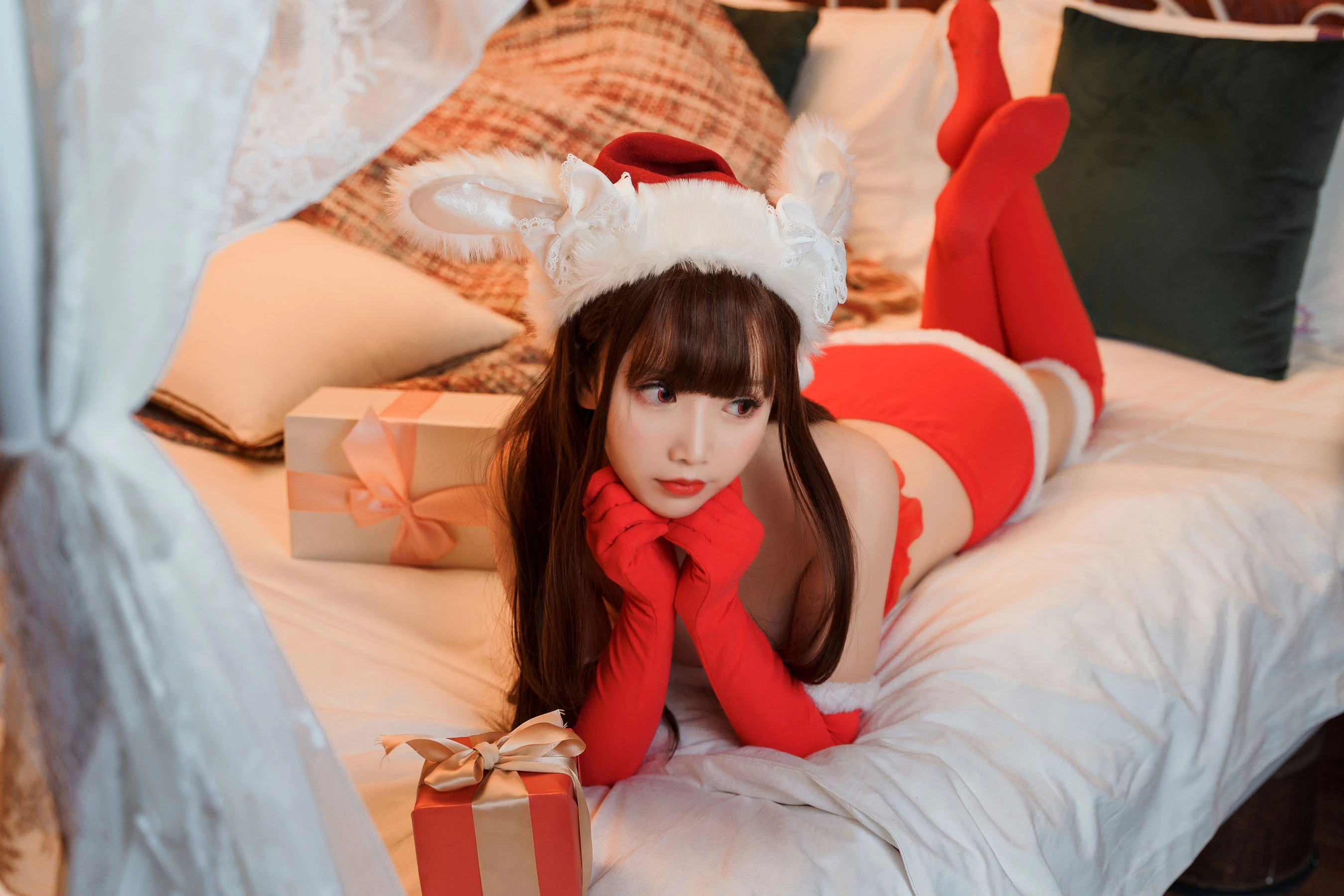 [美女]朱思瑤朱思瑤私藏高清美圖：自然光時尚韻味凸顯曲線寫真合集 - 25