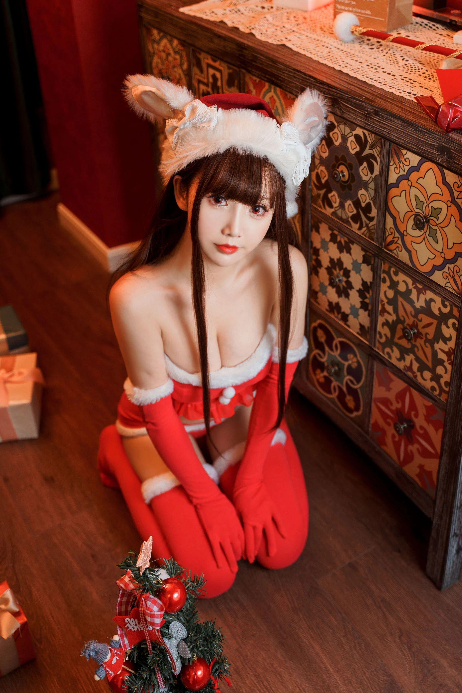 [美女]朱思瑤朱思瑤私藏高清美圖：自然光時尚韻味凸顯曲線寫真合集 - 32