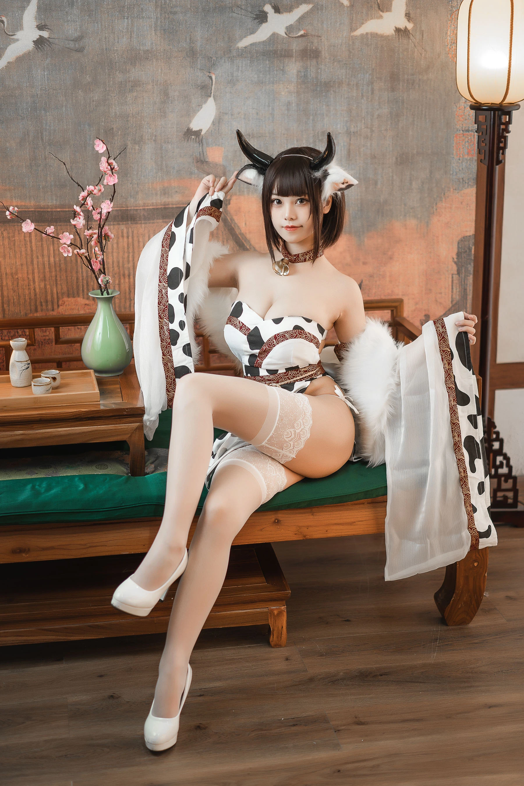 [Showgirl]馬雨萌藝術圖集精選：馬雨萌優雅氣質於室內詮釋蜂腰曲線首發攝影 - 1