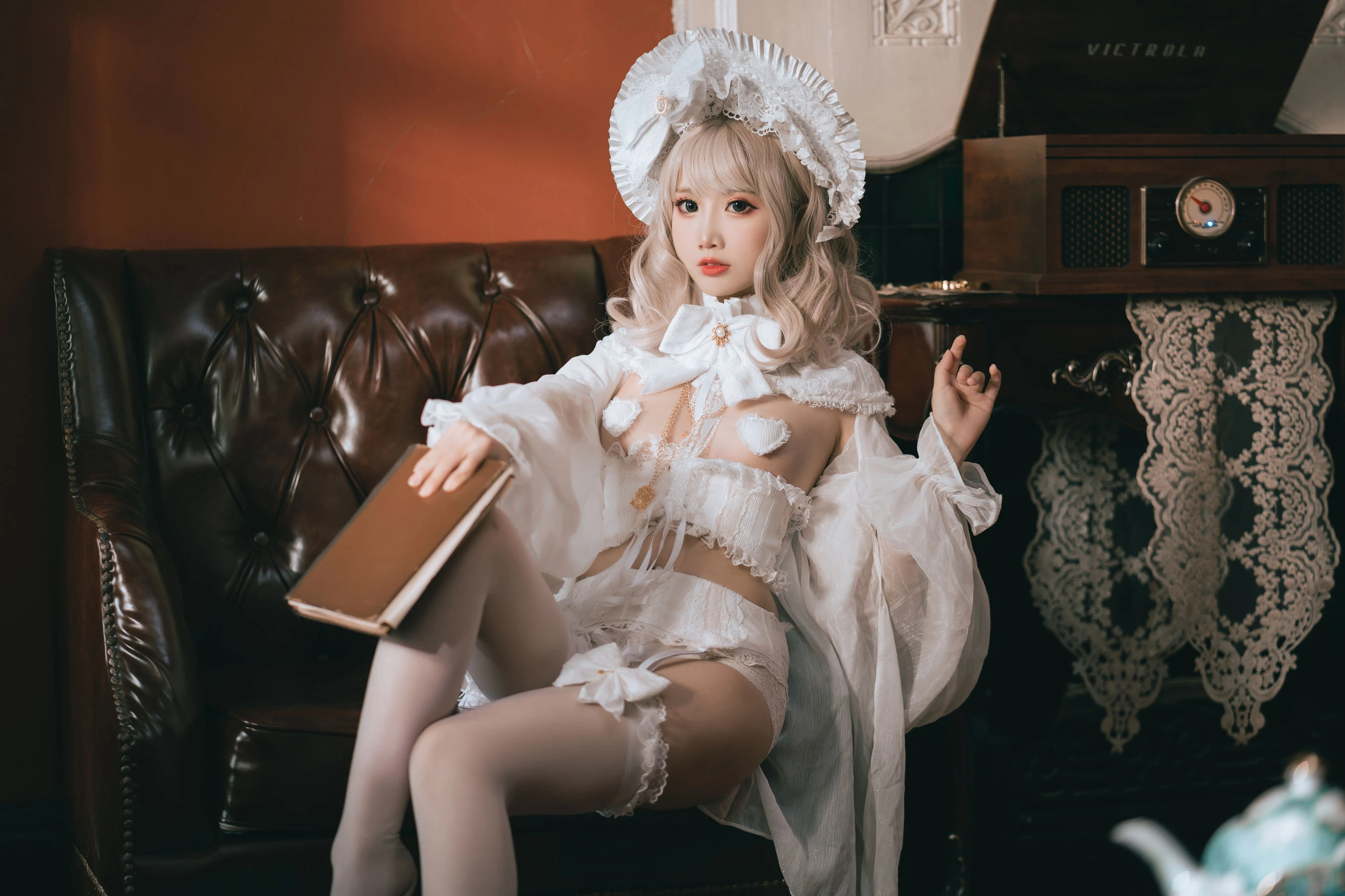 [麻豆]謝莉琪謝莉琪時尚神韻寫真大賞：私房首發寫真演繹美腿誘惑美學 - 4