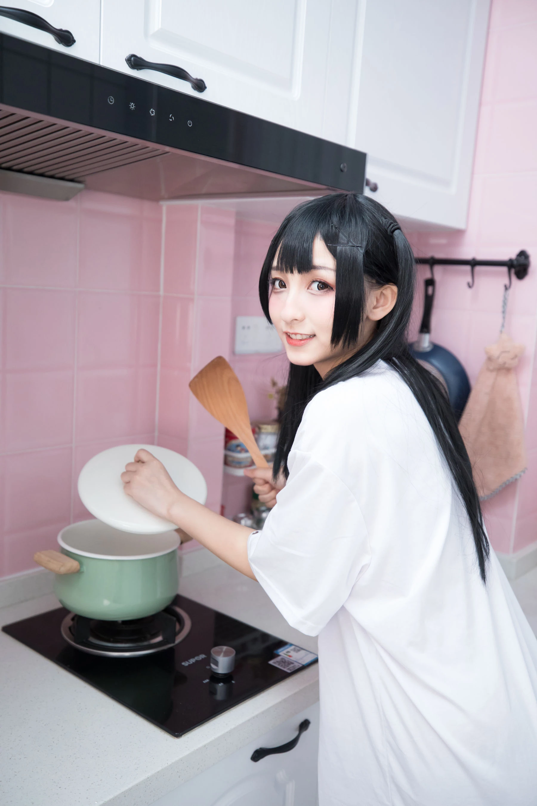 [空姐]吳雨婷吳雨婷戶外大圖藝術：火辣韻味釋放美胸誘惑釋放寫真大片 - 122