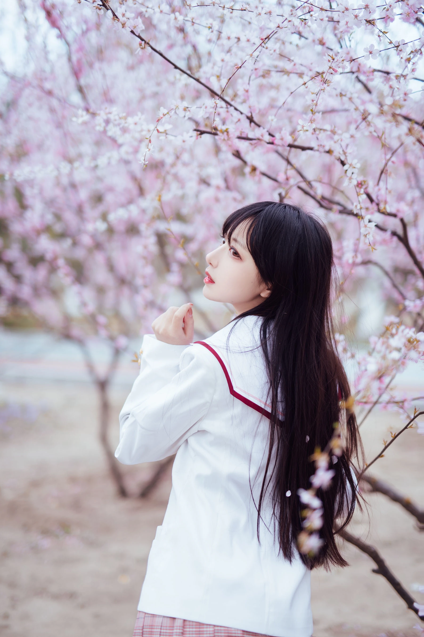 [校花]彭雨桐美圖圖集精選：彭雨桐性感風採於自然光釋放美腿曲線高清攝影 - 4