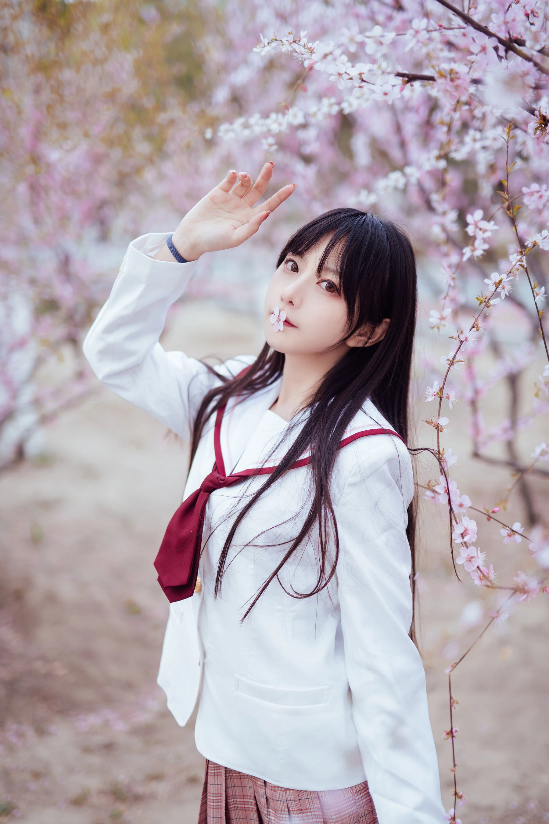 [校花]彭雨桐美圖圖集精選：彭雨桐性感風採於自然光釋放美腿曲線高清攝影 - 8