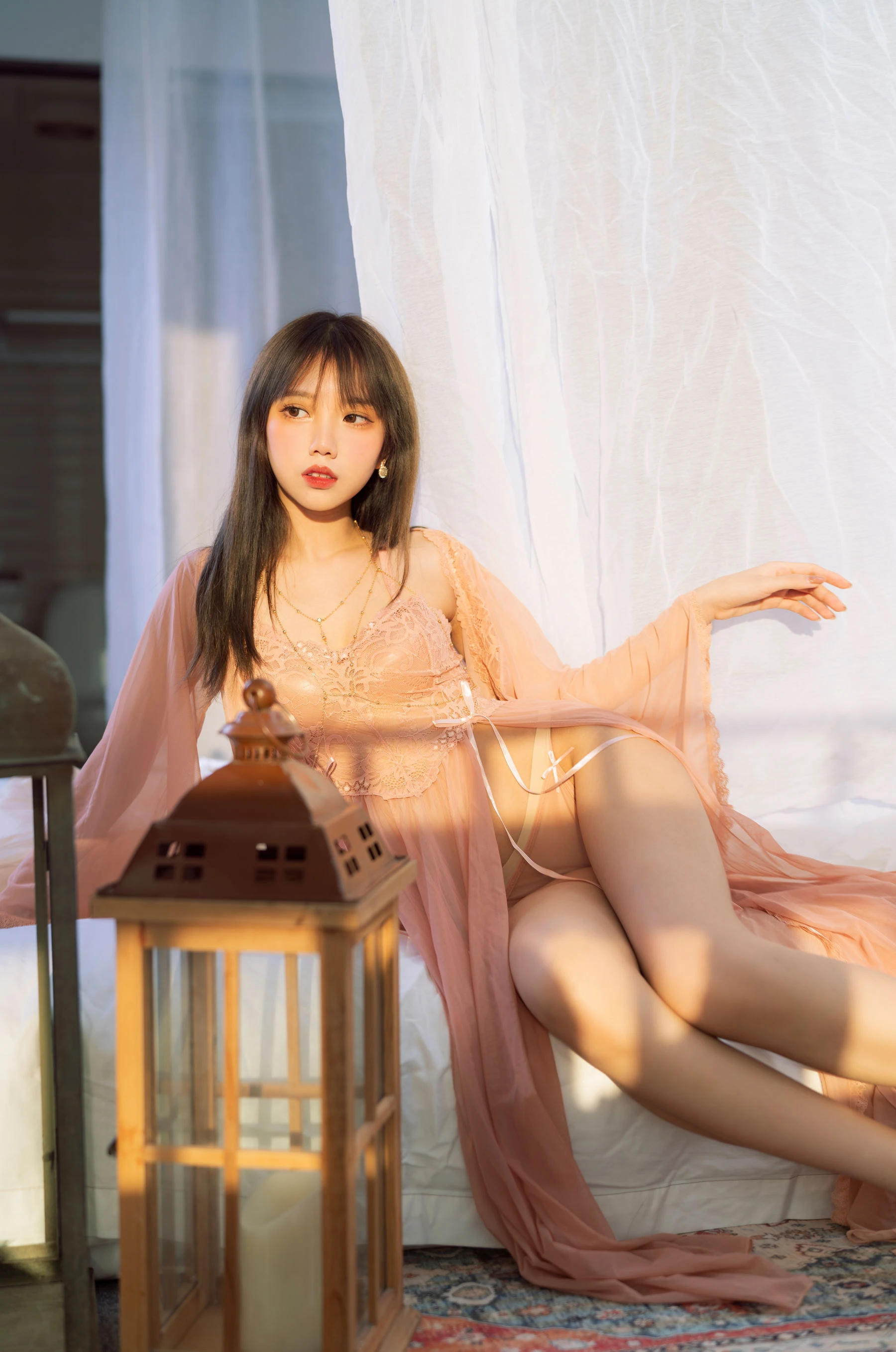 [麻豆]梁雨彤梁雨彤戶外大圖藝術：性感風情釋放翹臀誘惑演繹寫真大片 - 14
