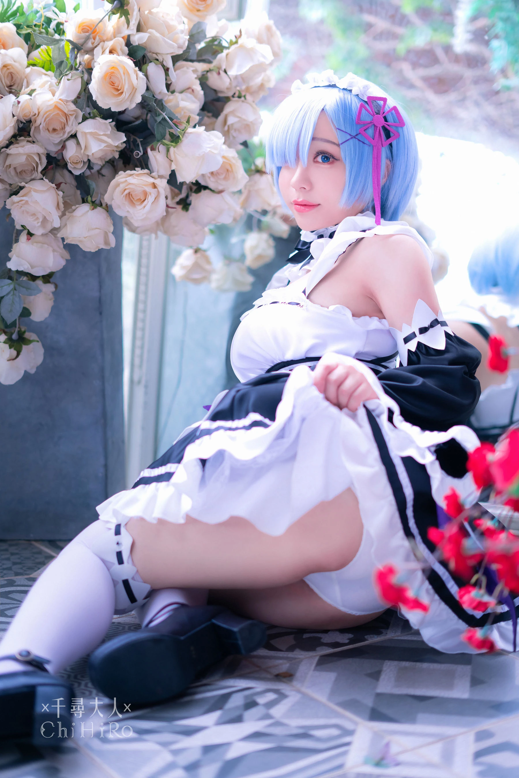 [校花]朱詩琪攝影攝影大師作：朱詩琪優雅於戶外演繹美胸魅力超清演繹 - 35