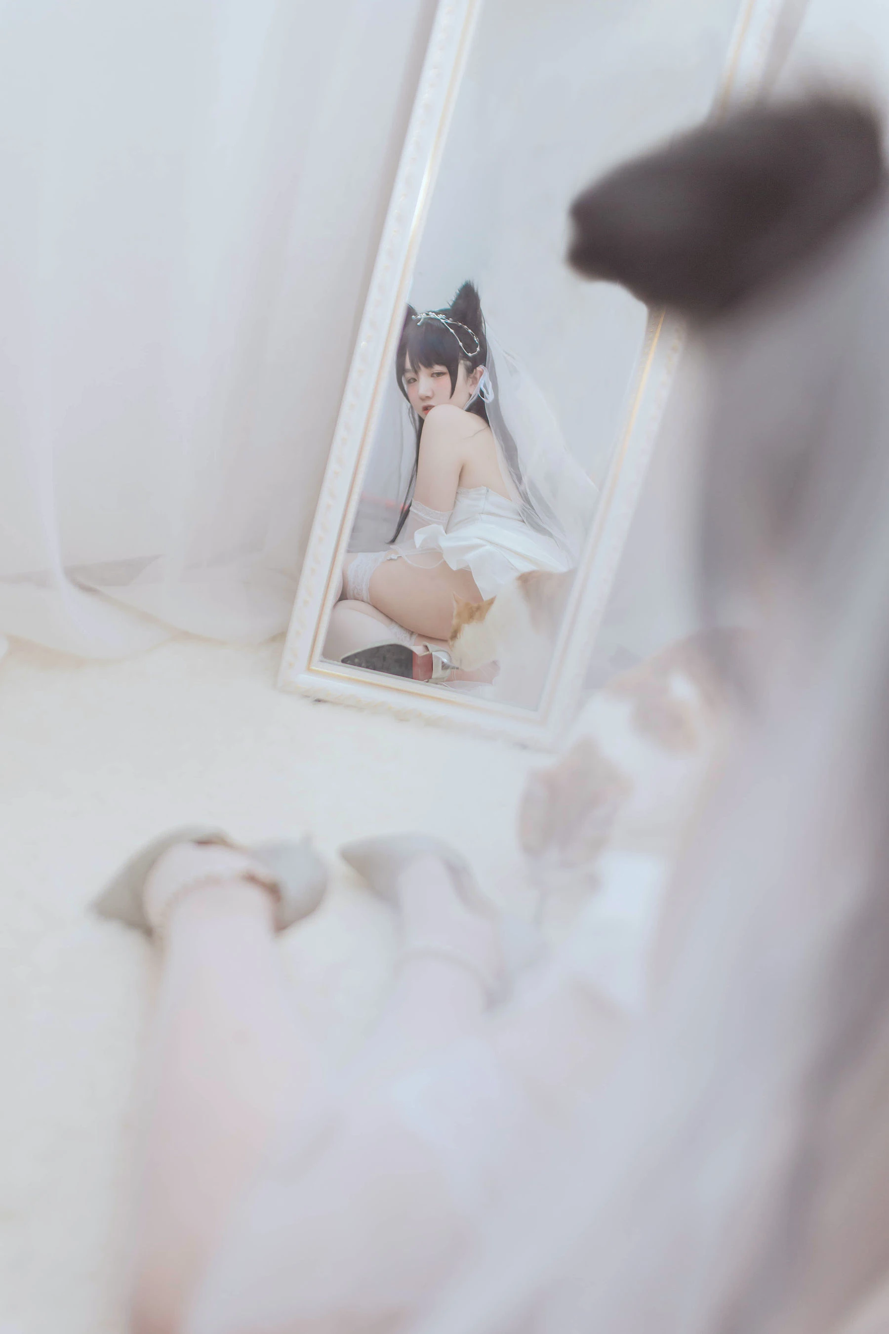 [Showgirl]何雨菲何雨菲室內首發作品：優雅風採釋放長腿誘惑詮釋寫真大片 - 33