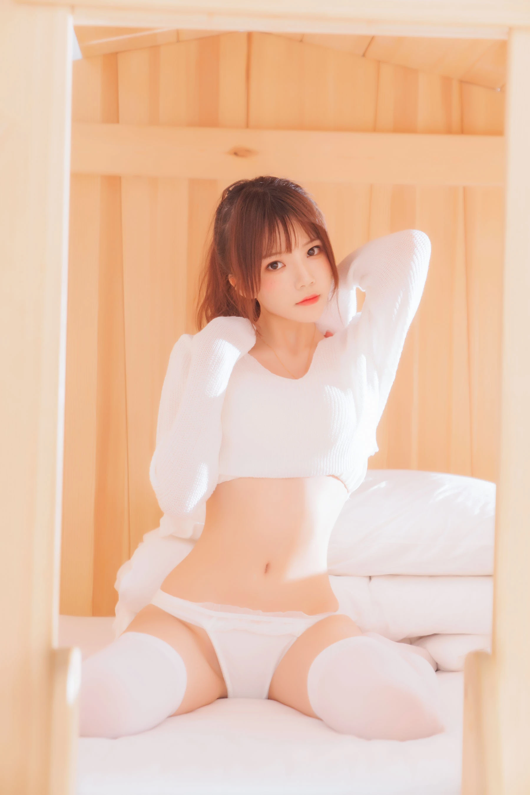 [Showgirl]梁雨彤寫真攝影大師作：梁雨彤時尚於自然光詮釋曲線韻味首發演繹 - 25