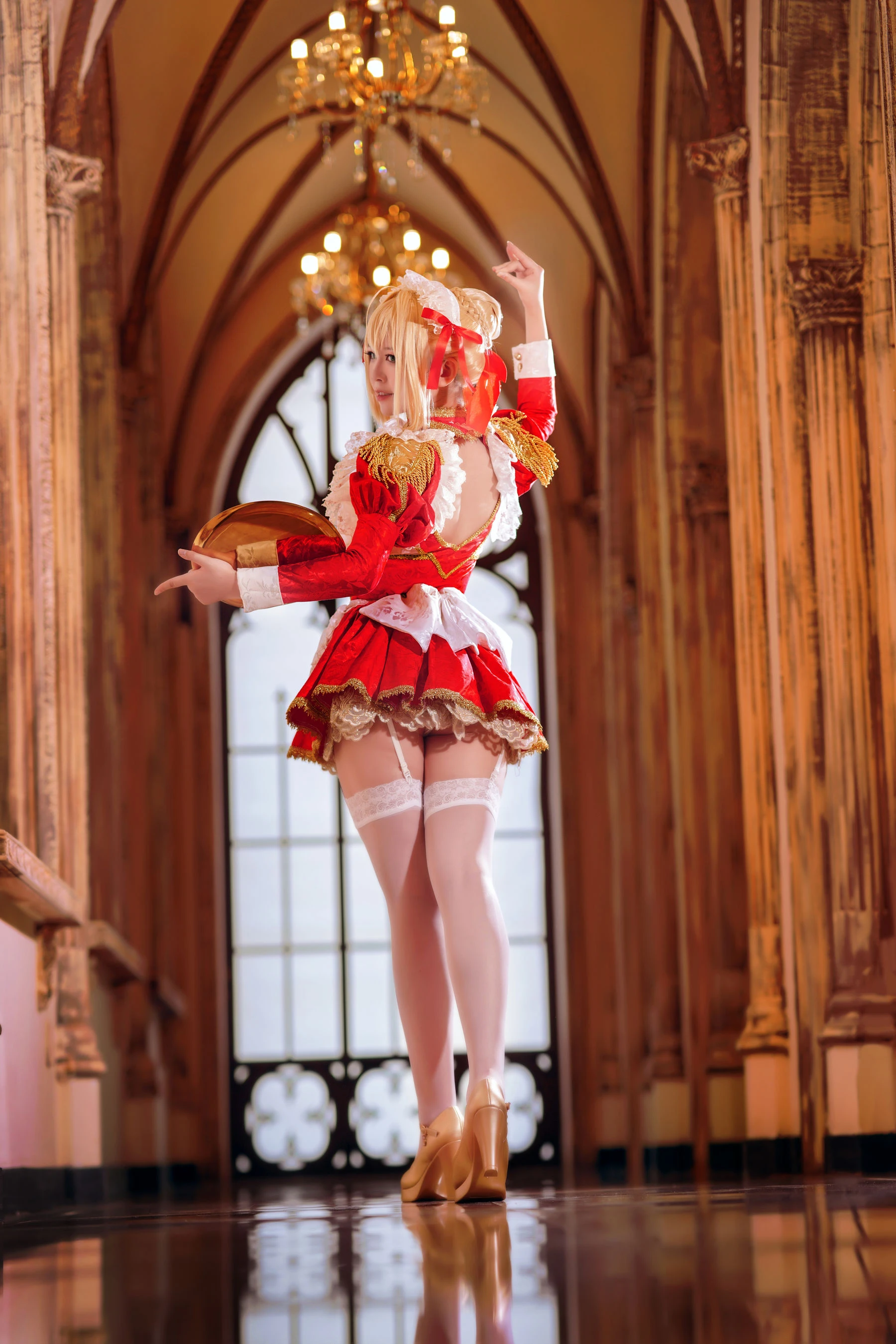 [空姐]曾雨婷街拍獨家美圖珍藏：曾雨婷火辣演繹美胸完美韻味釋放寫真藝術 - 6