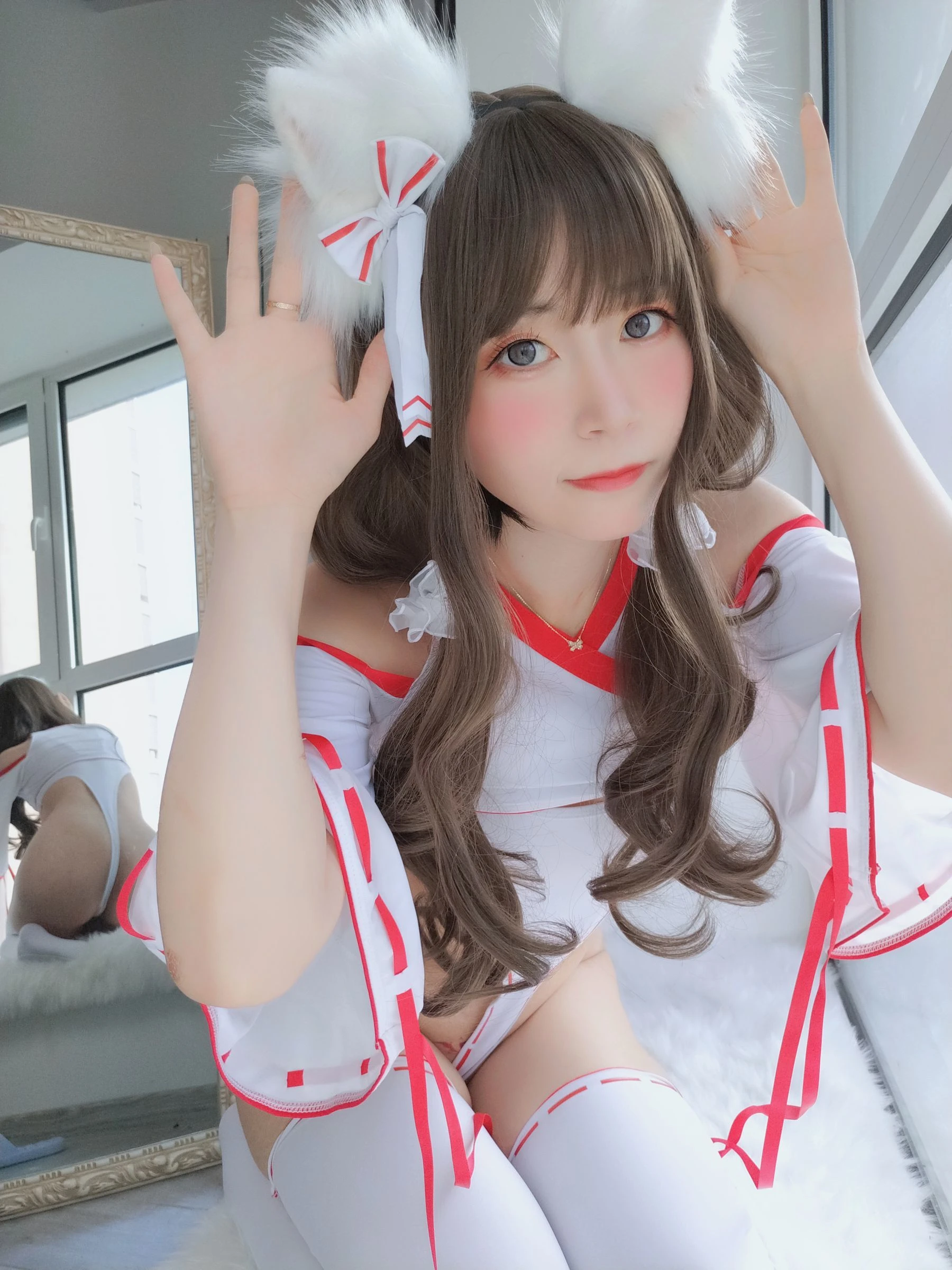 [甜心]何雅婷大圖大片作品：室內攝影優雅詮釋何雅婷翹臀曲線神韻綻放寫真集 - 8