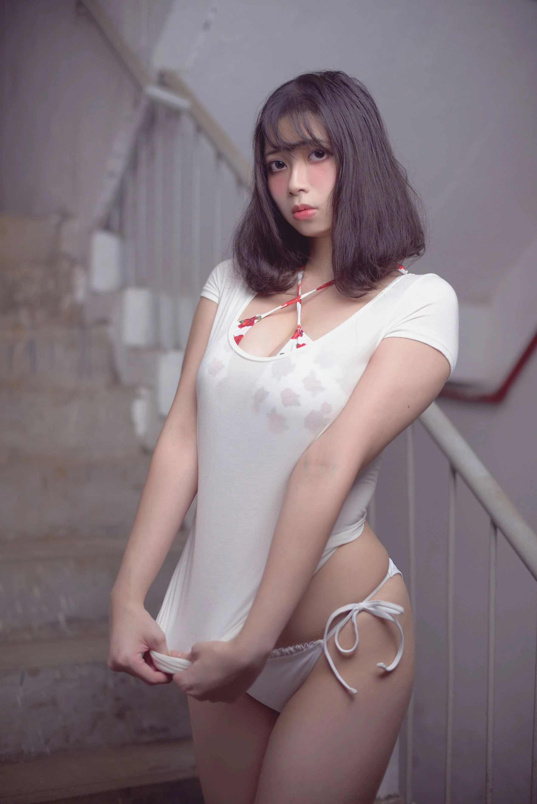 [藝人]鄭詩涵美圖攝影大師作：鄭詩涵甜美於戶外凸顯美腿魅力超清演繹 - 1