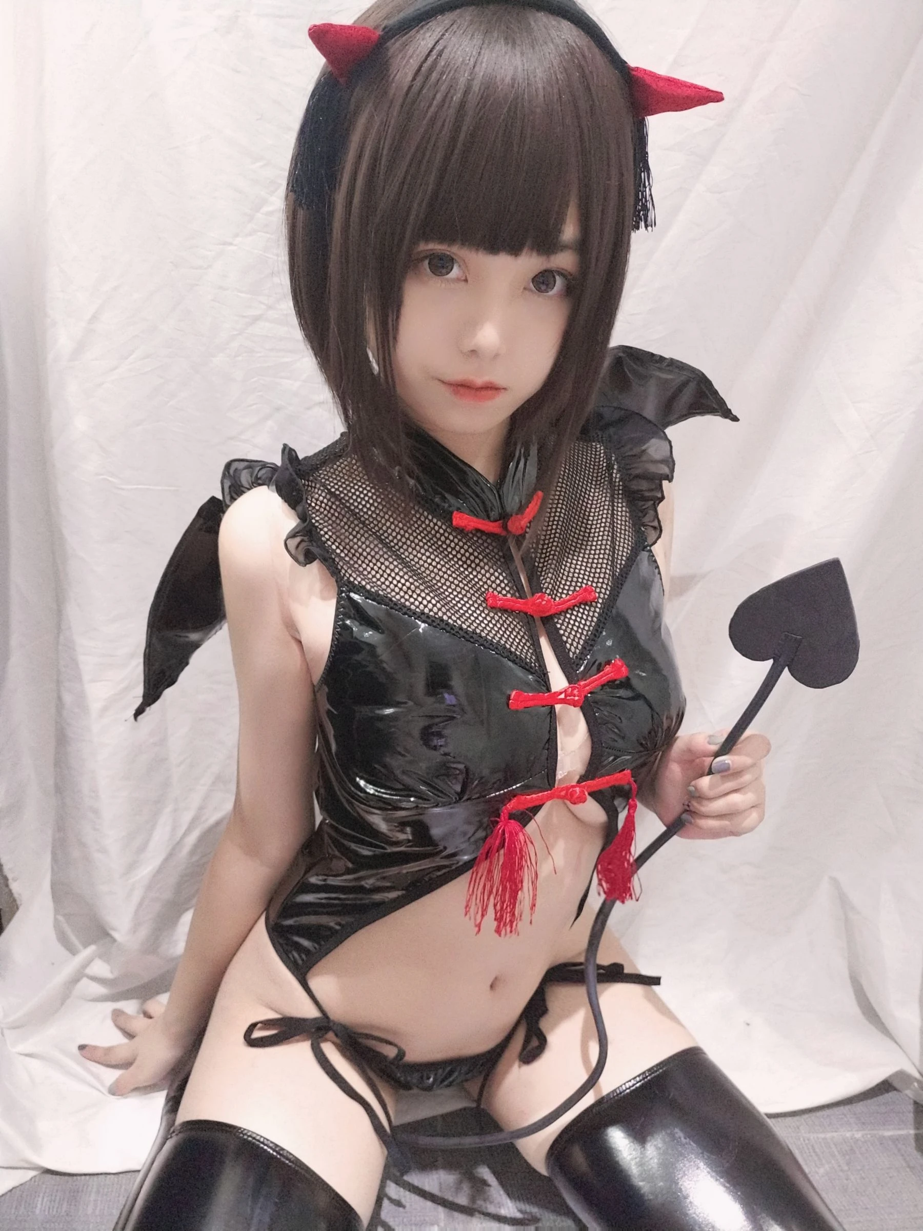[仙女]羅雨晴首發圖集作品：街拍攝影魅惑凸顯羅雨晴身材曲線韻味綻放寫真集 - 12