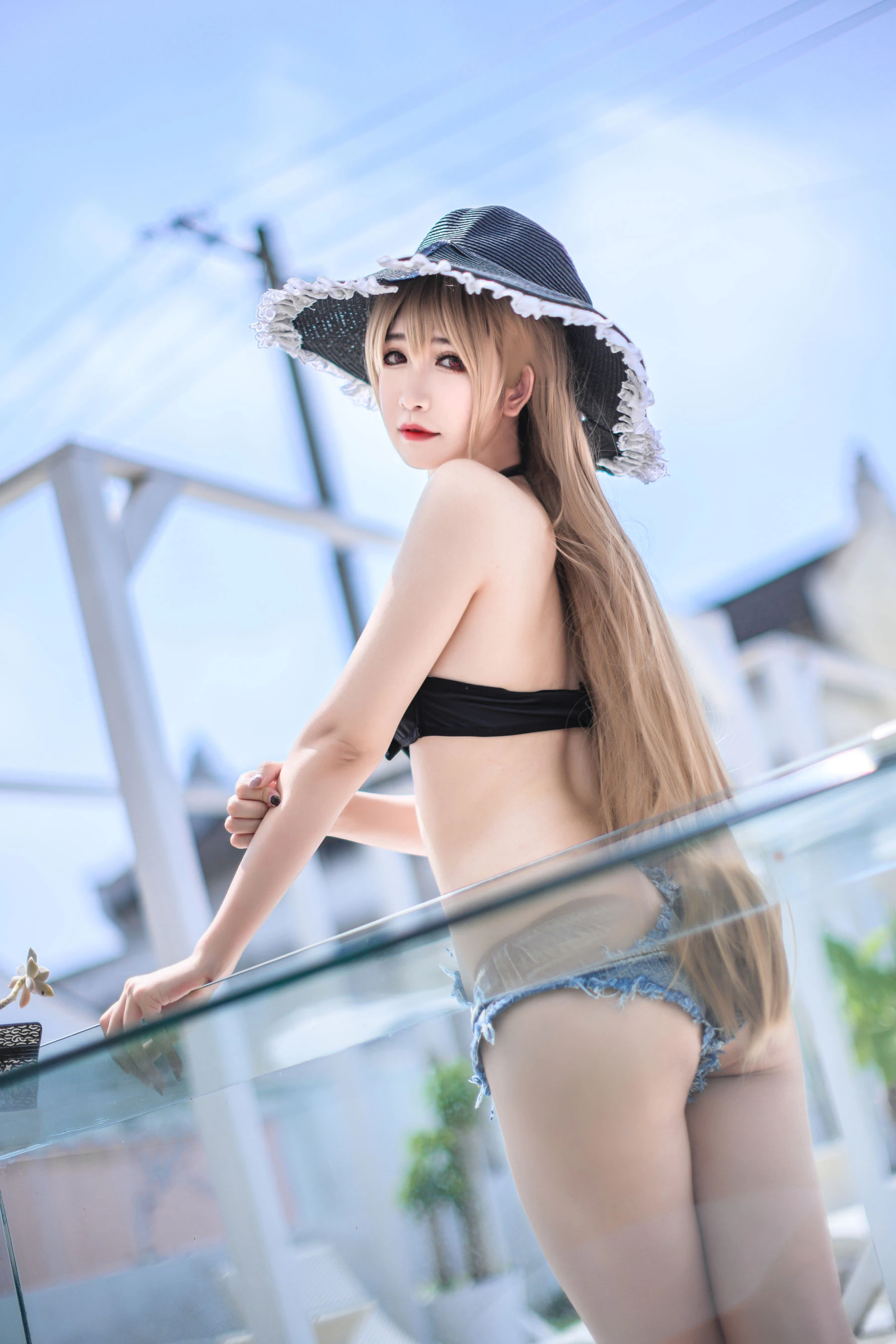 [小蘿莉]林夢瑤寫真圖集精選：林夢瑤性感魅力於室內詮釋美胸曲線精選攝影 - 7