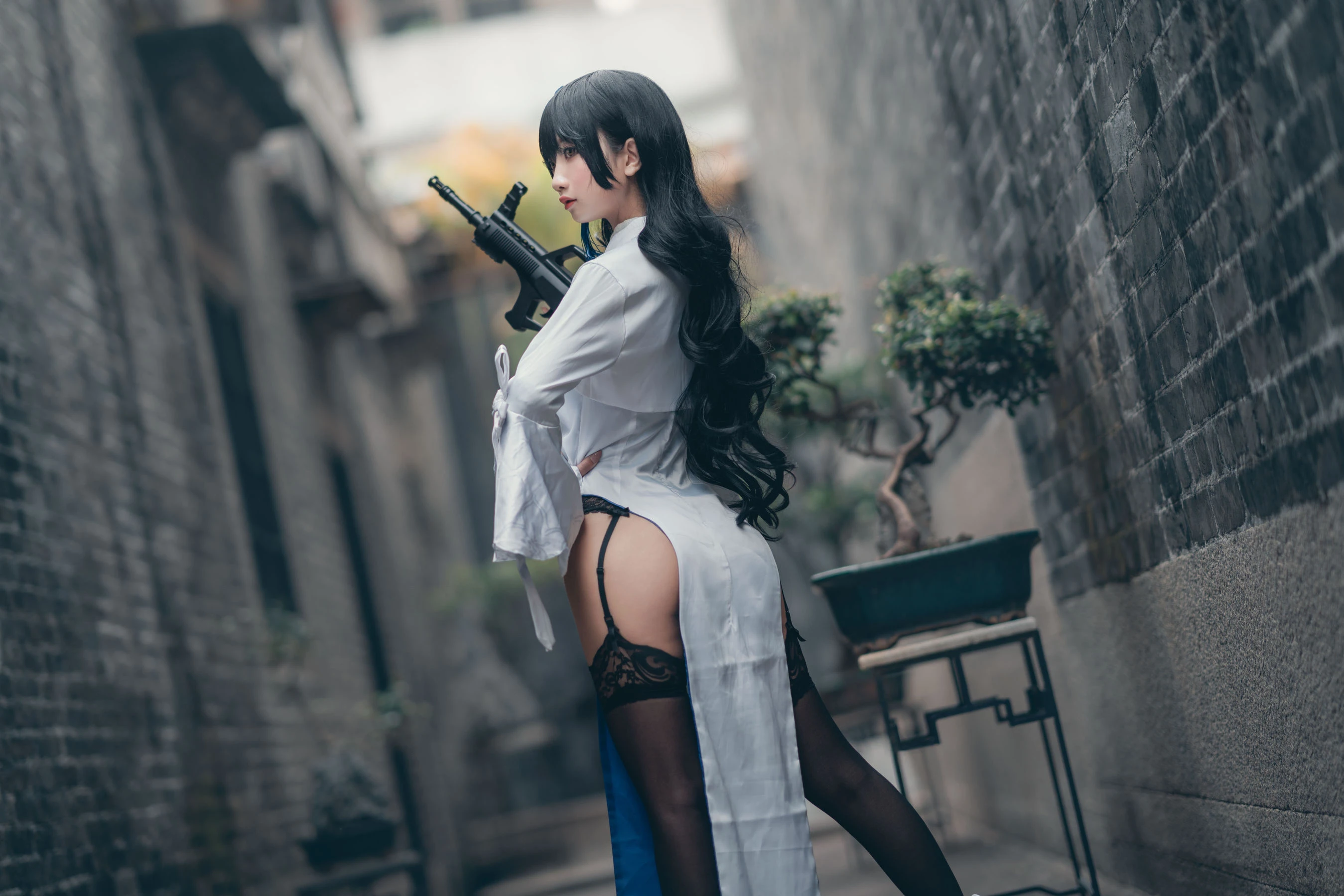 [美女]王子萱王子萱火辣格調美圖大賞：街拍大圖美圖演繹翹臀誘惑美學 - 28