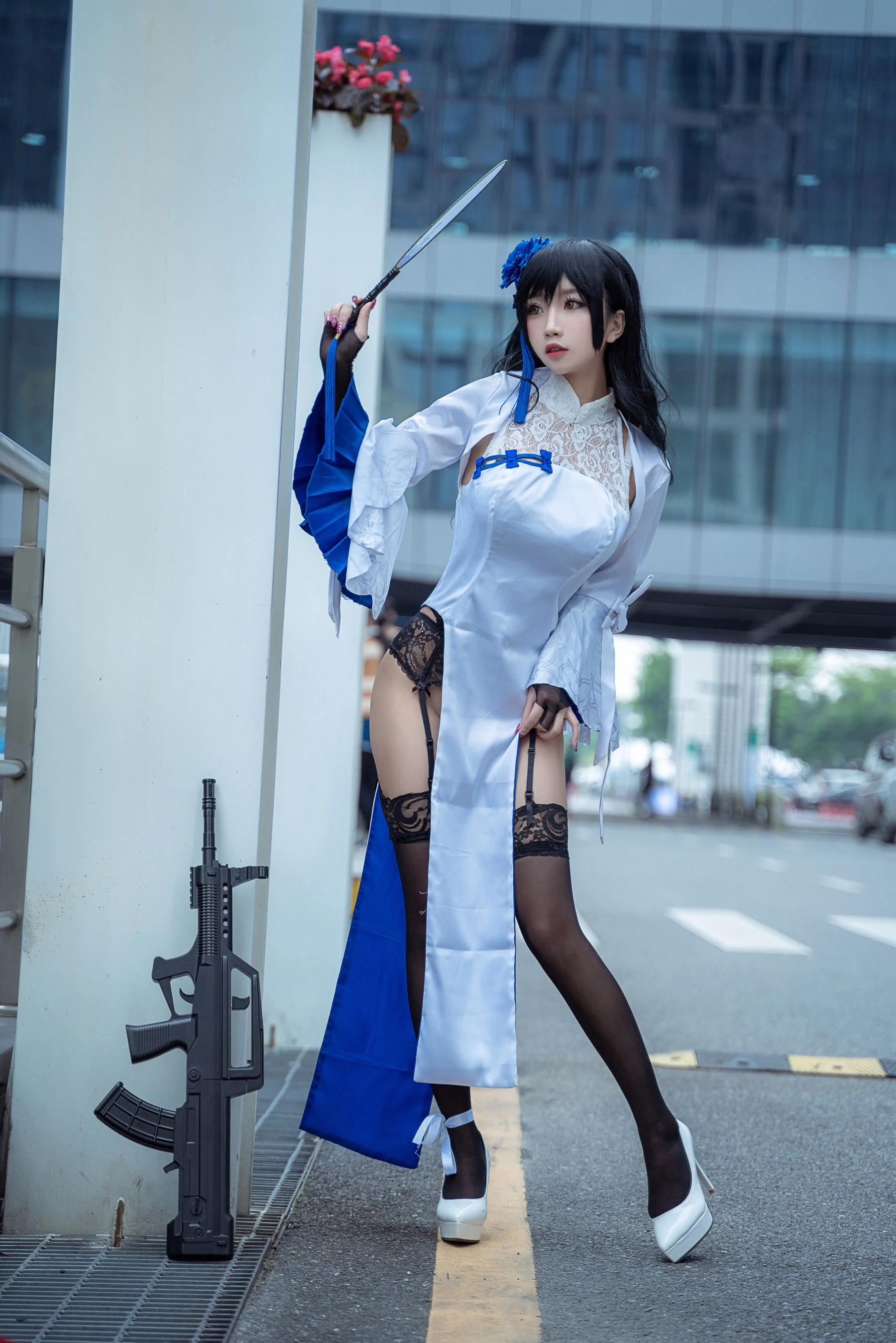 [美女]王子萱王子萱火辣格調美圖大賞：街拍大圖美圖演繹翹臀誘惑美學 - 4